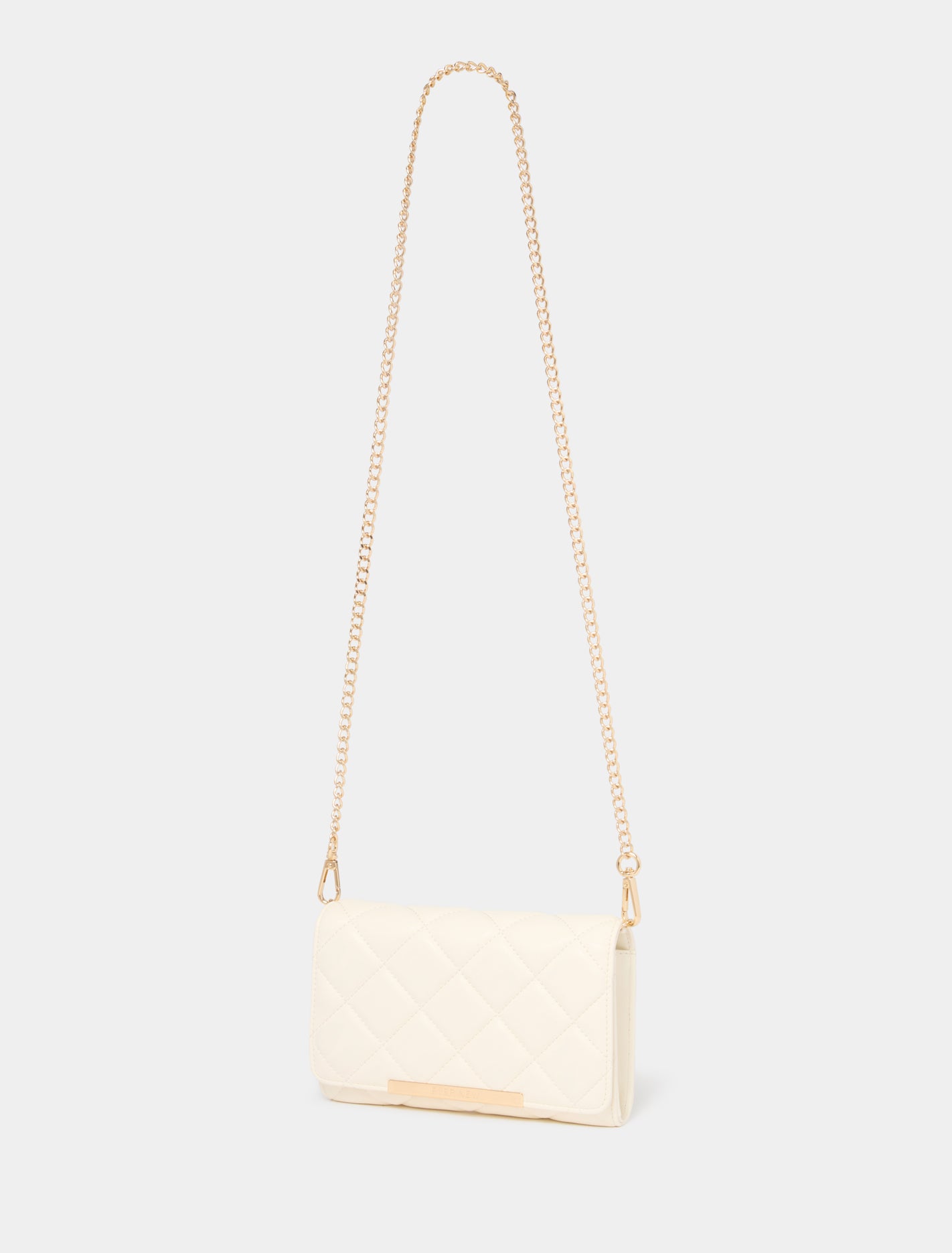 Mae Quilt Wallet Crossbody Bag Ivory_mannequin