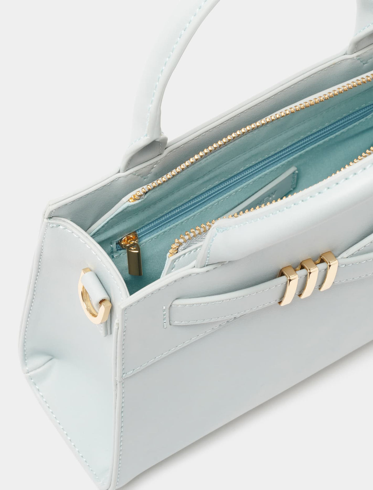 Sylvia Strap Keeper Bag Light Blue_mannequin