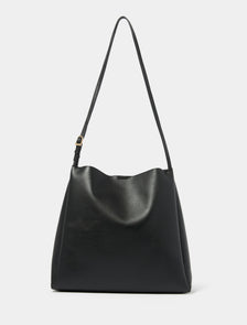 London Large Slouch Tote Black_mannequin