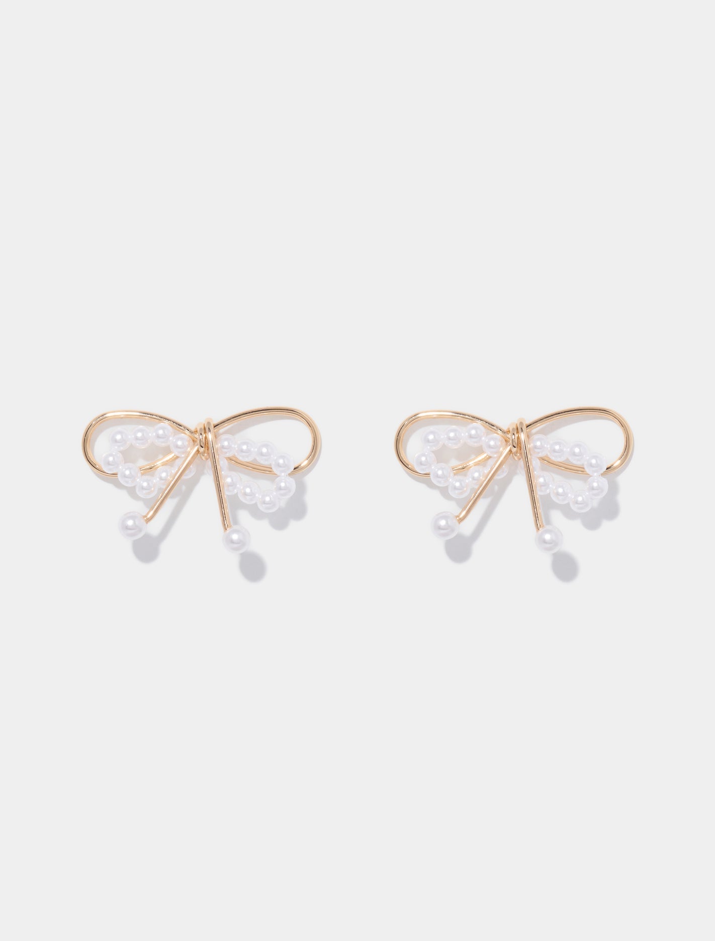 Sage Bow & Metal Earrings Gold/Pearl_mannequin