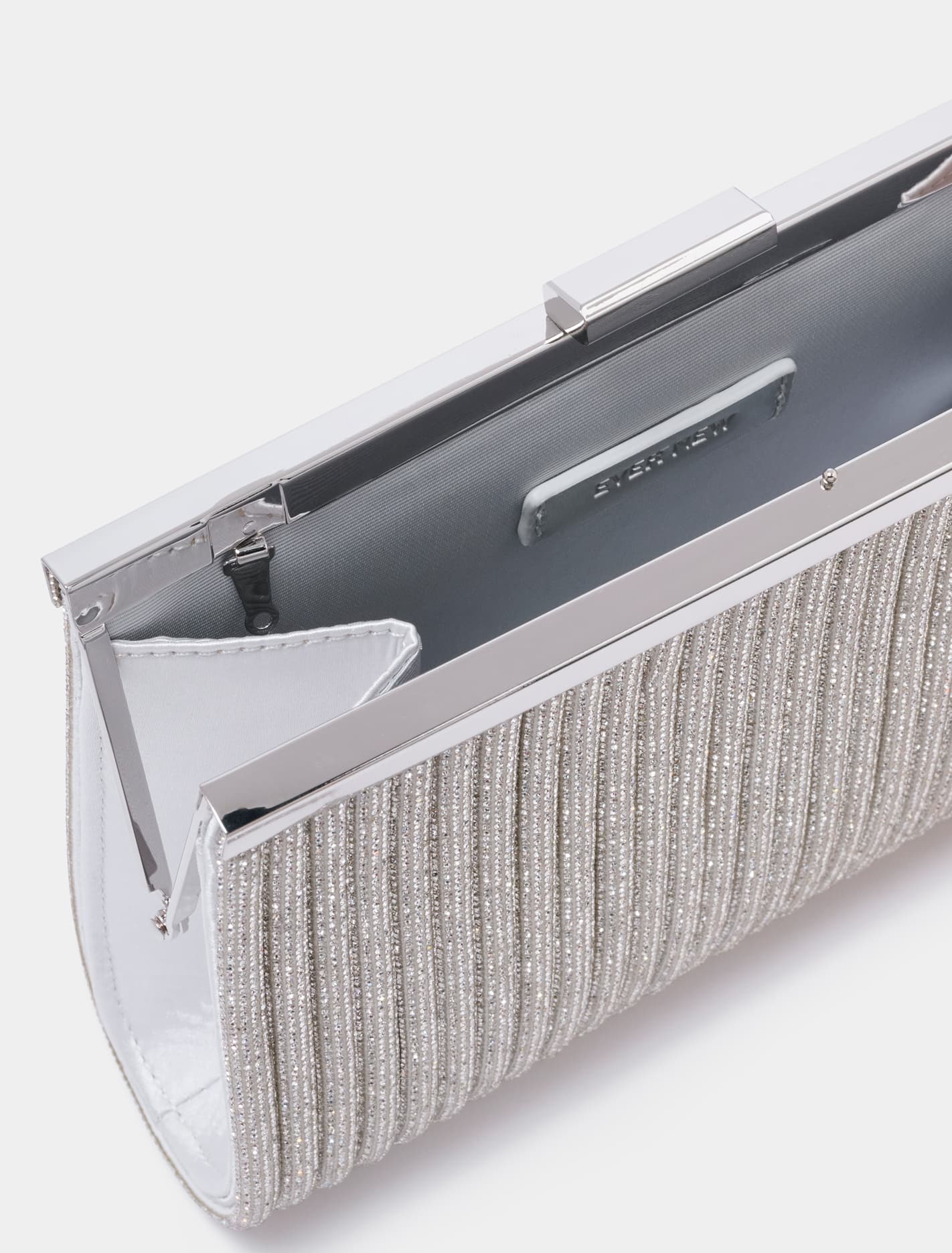 Amanda Sparkle Frame Clutch Silver_mannequin