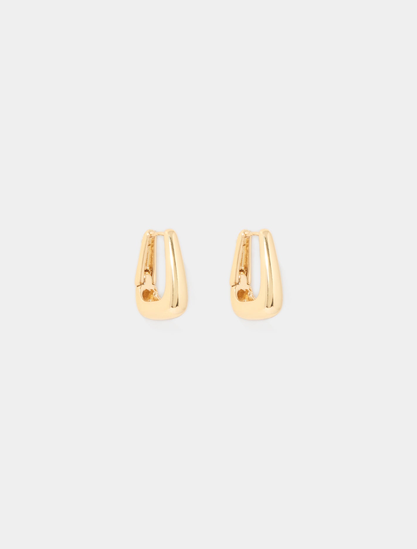 Catherine Hinge Earrings Gold Plated_mannequin