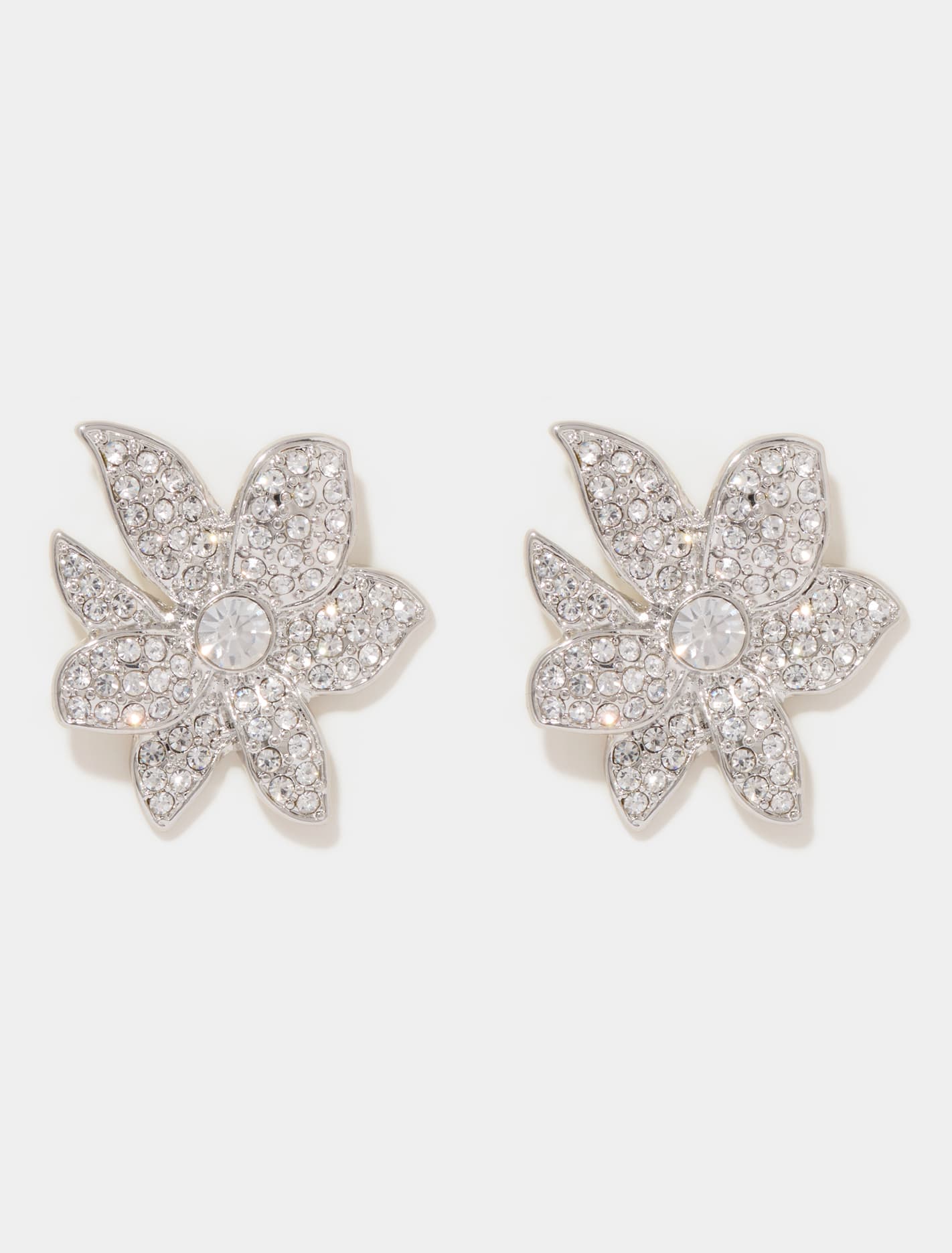 Ida Statement Crystal Flower Earrings Silver/ Crystal_mannequin