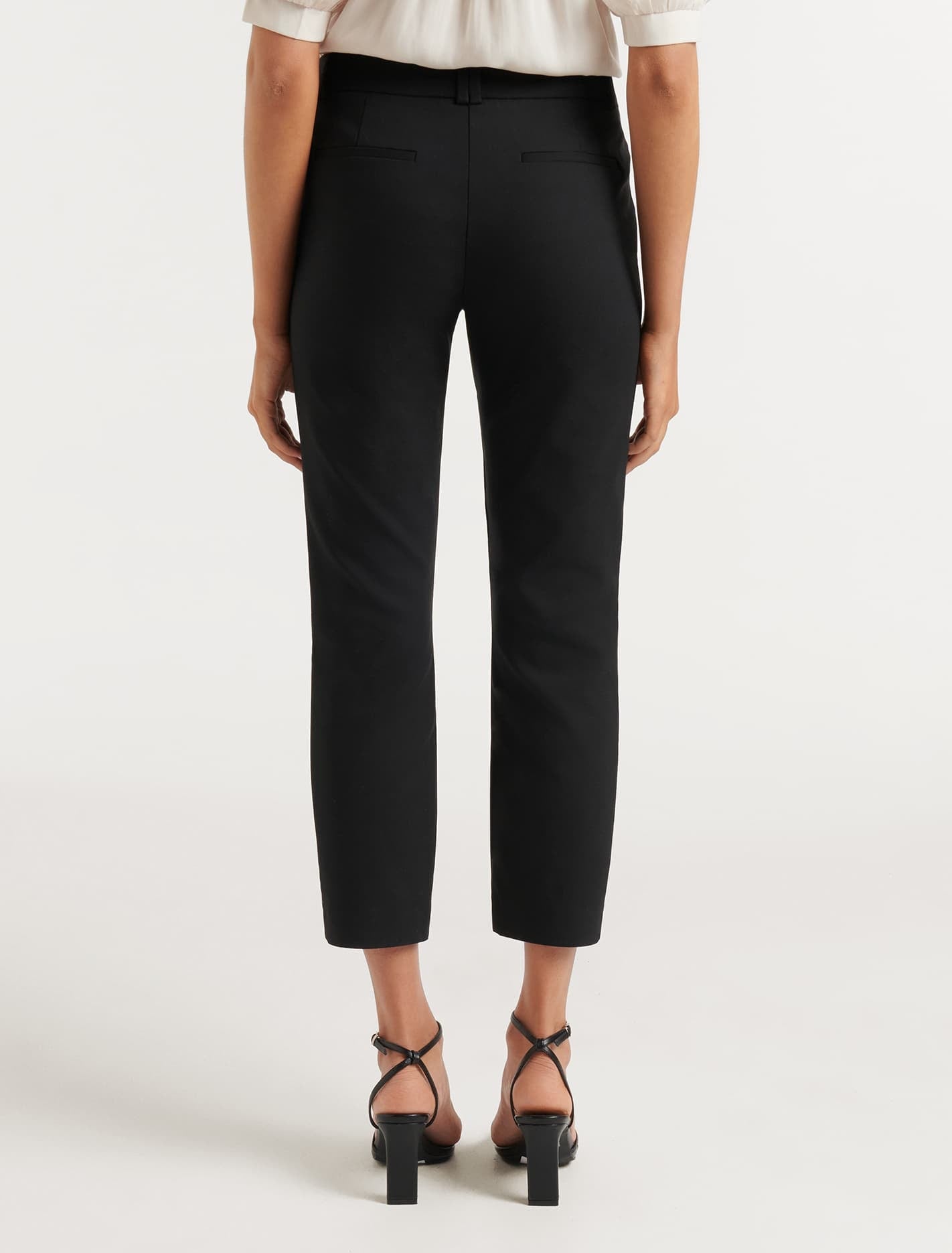 Mindy Petite 7/8th Slim Pants Black