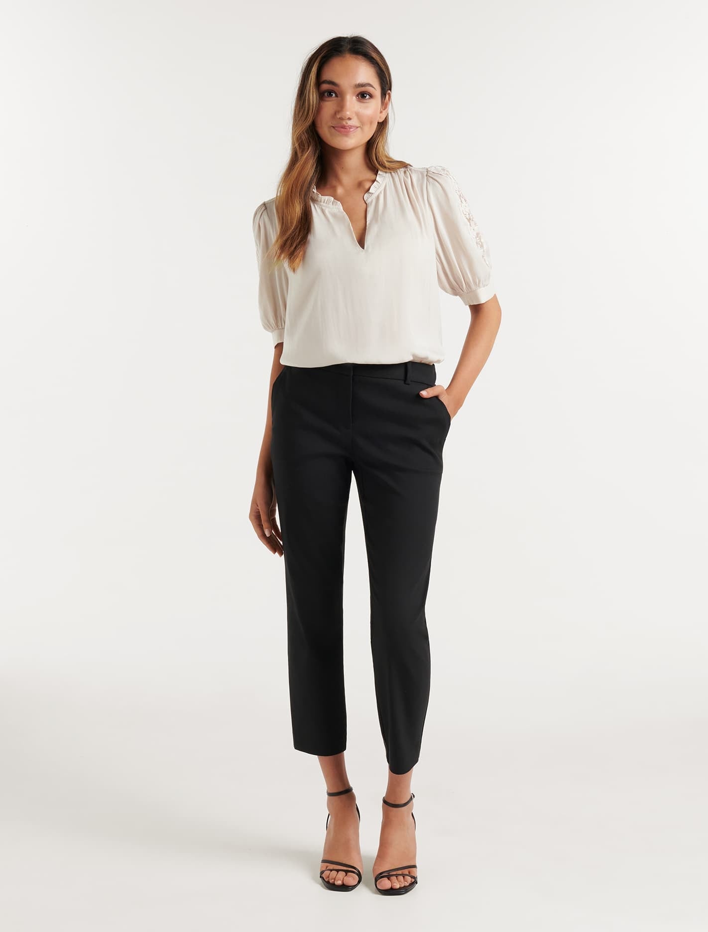 Mindy Petite 7/8th Slim Pants Black