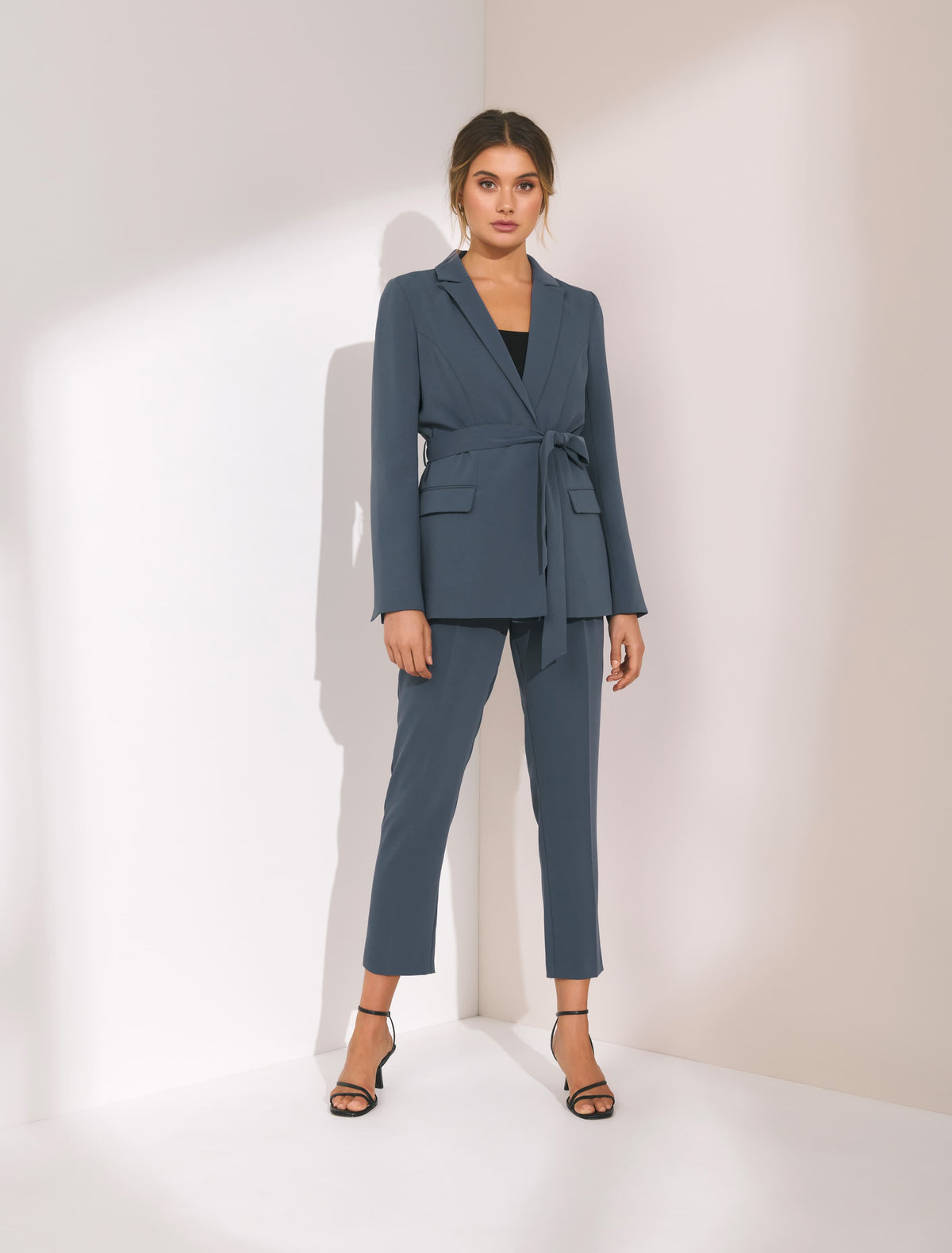 ZOE PLEATED ELASTIC BACK PANT Blue