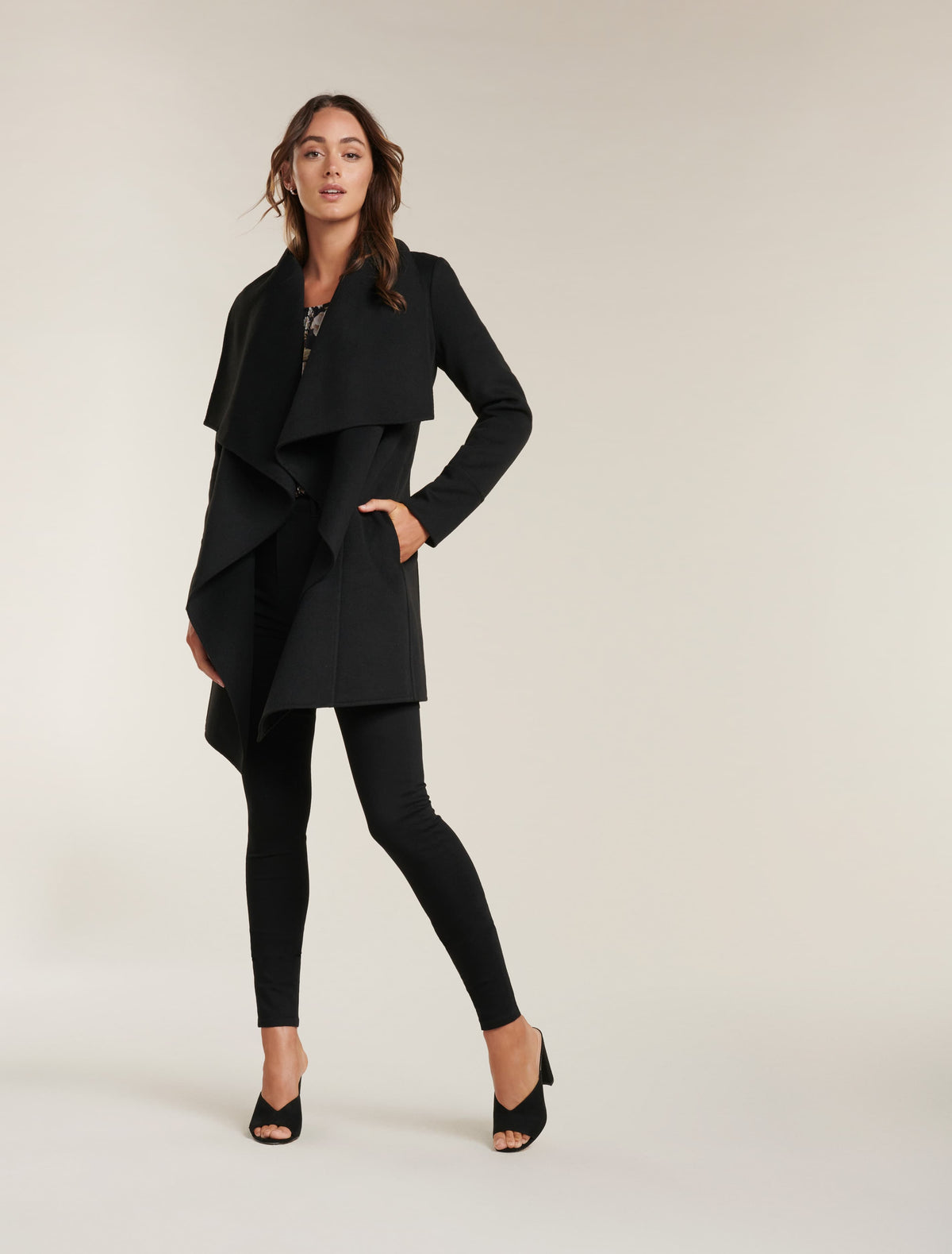 Willow Wrap Coat Black