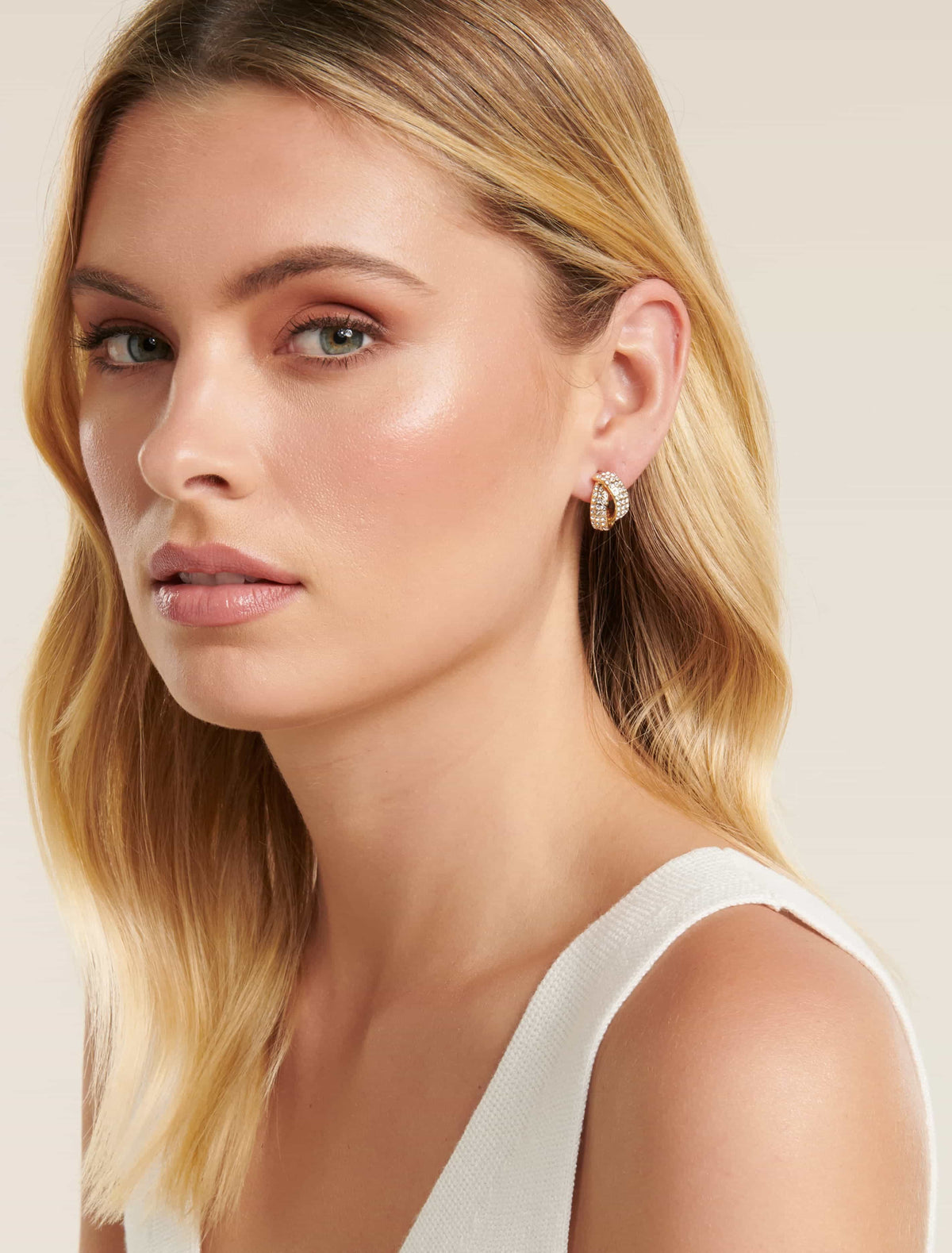 Ellen Pave Cross Mini Hoop Gold