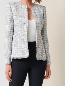 Sandy boucle Black and Porcelain