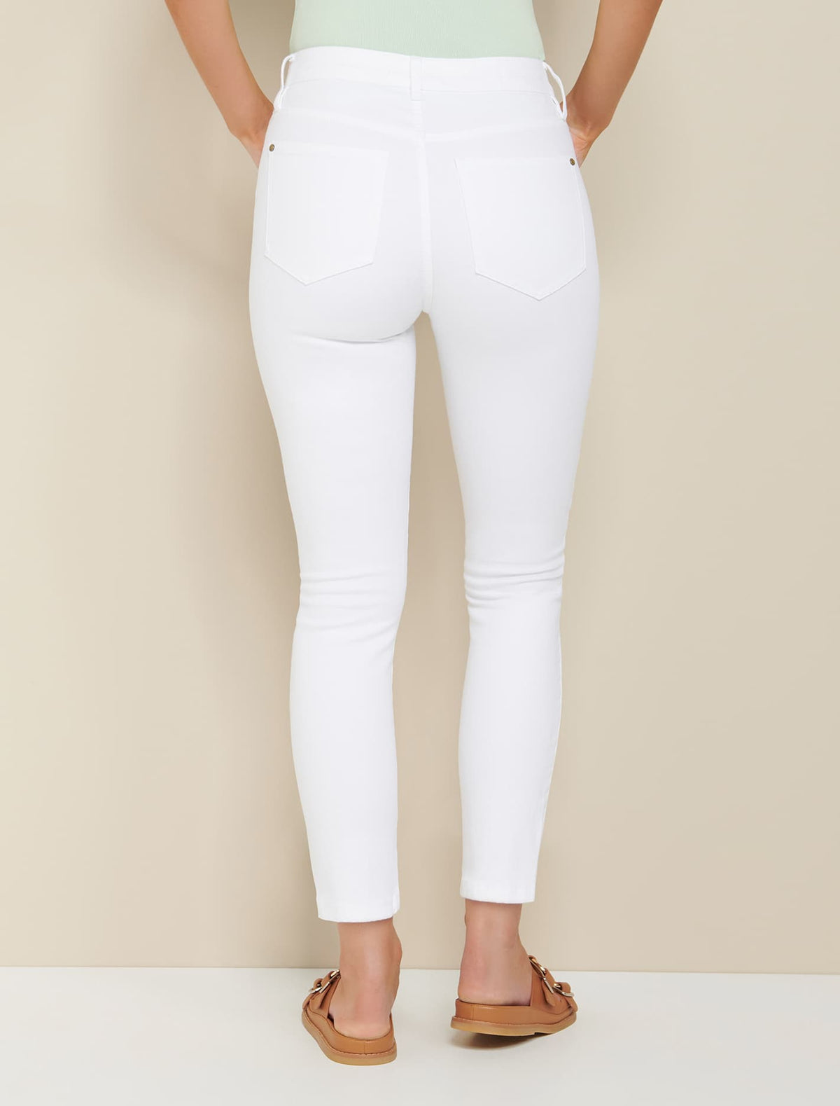 Isabel Mid-Rise Crop Straight Jeans FLORENCE WHITE