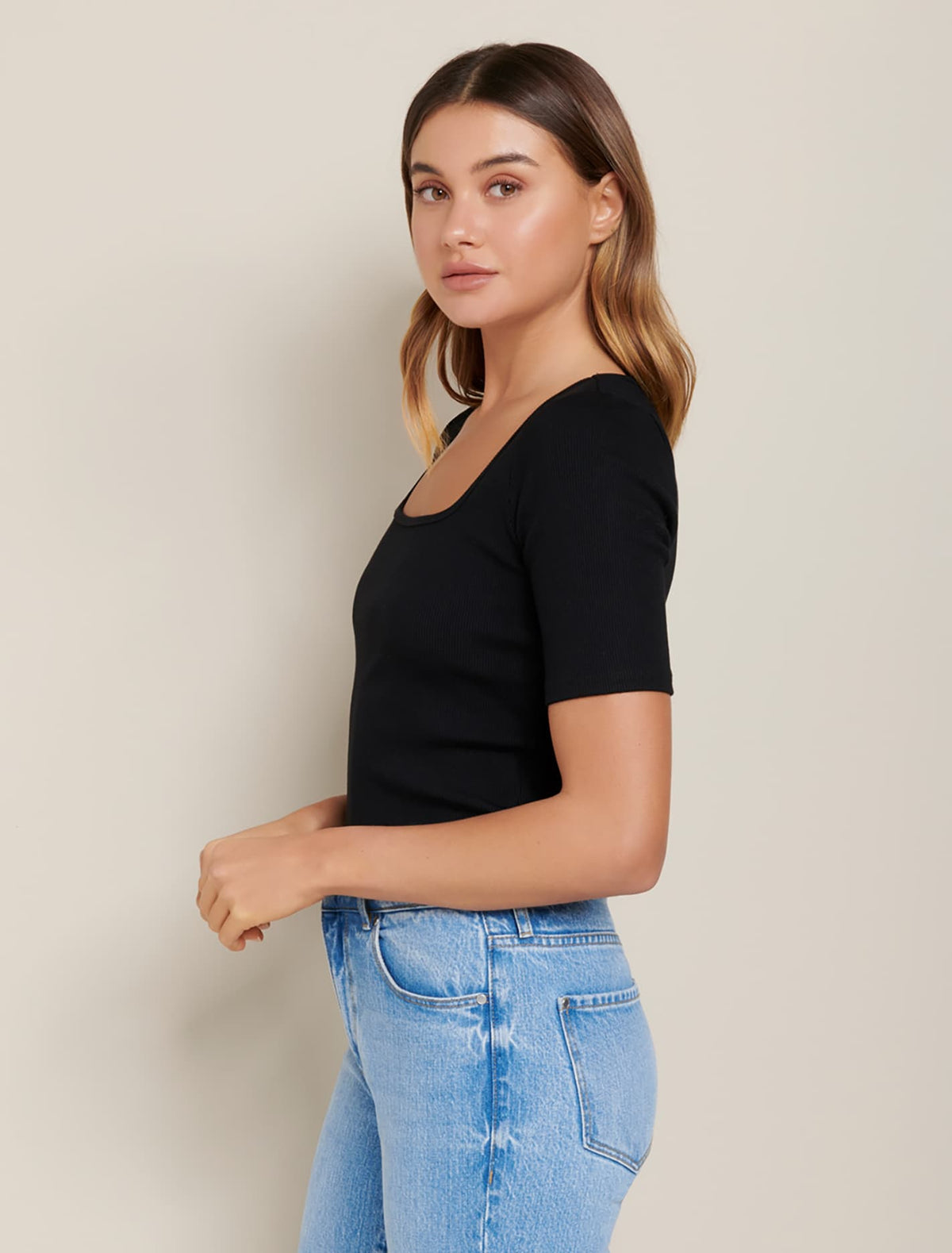 Maddie Square neck rib tee Black