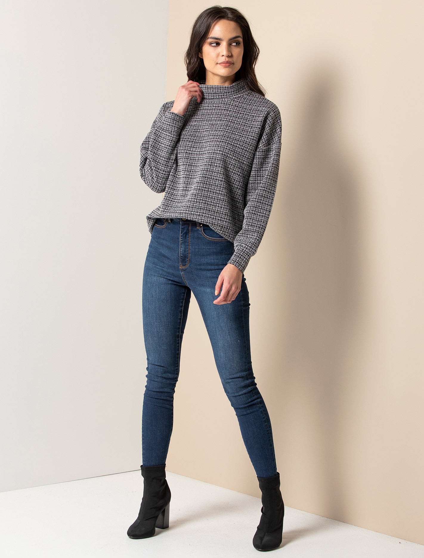 Priya High-Neck Check Slouch Sweater Grey Check