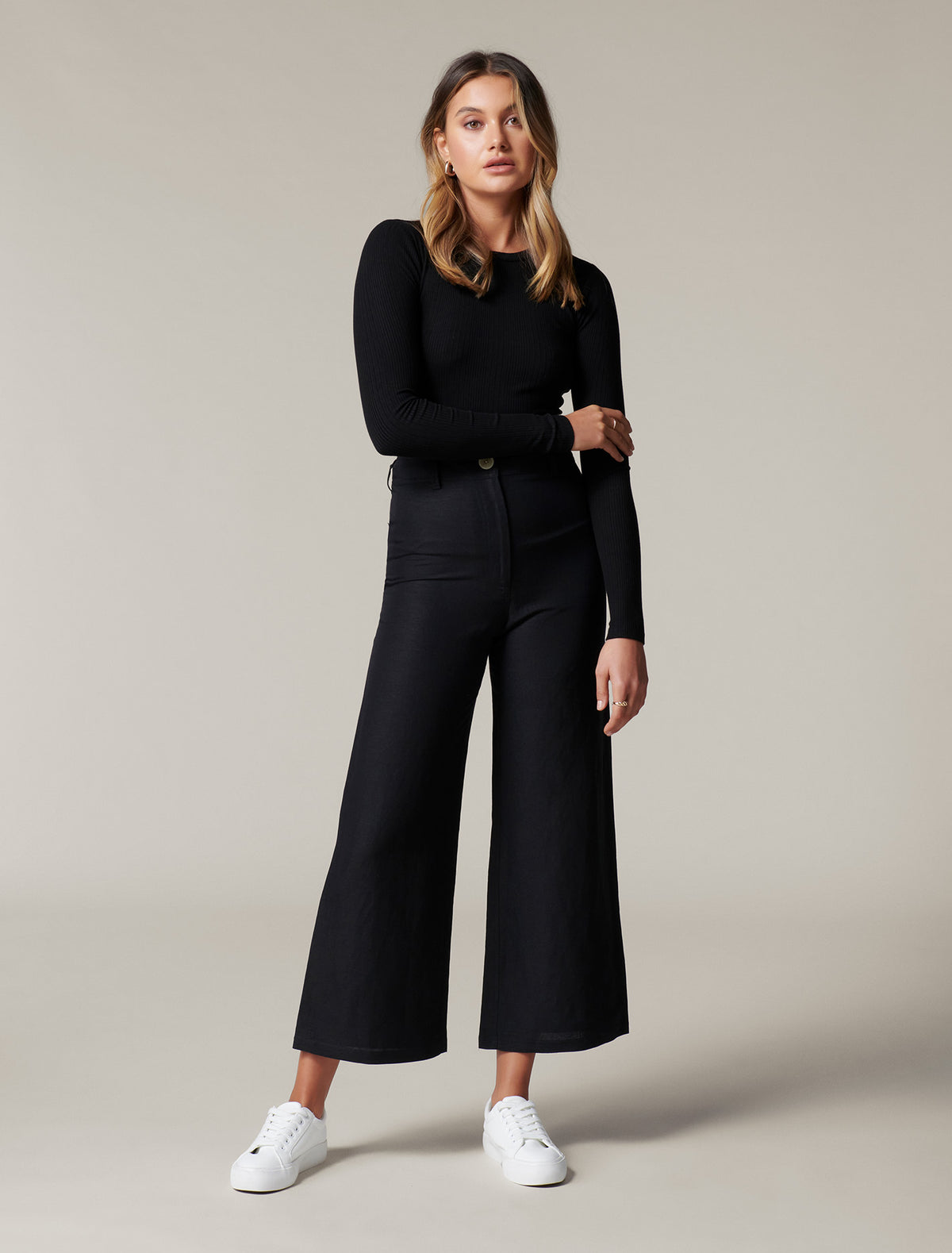 Shea Variegated Rib Crew Neck Skivvy Black