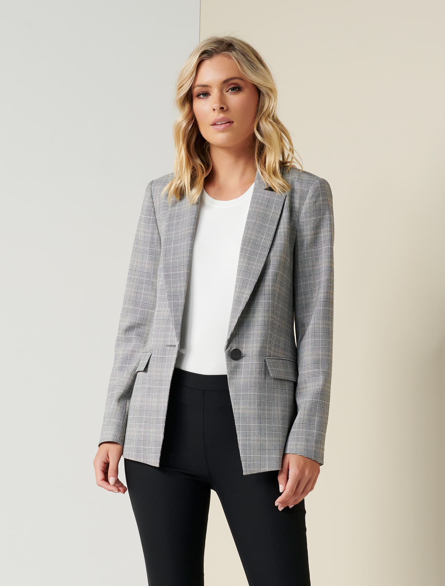 Olivia check blazer