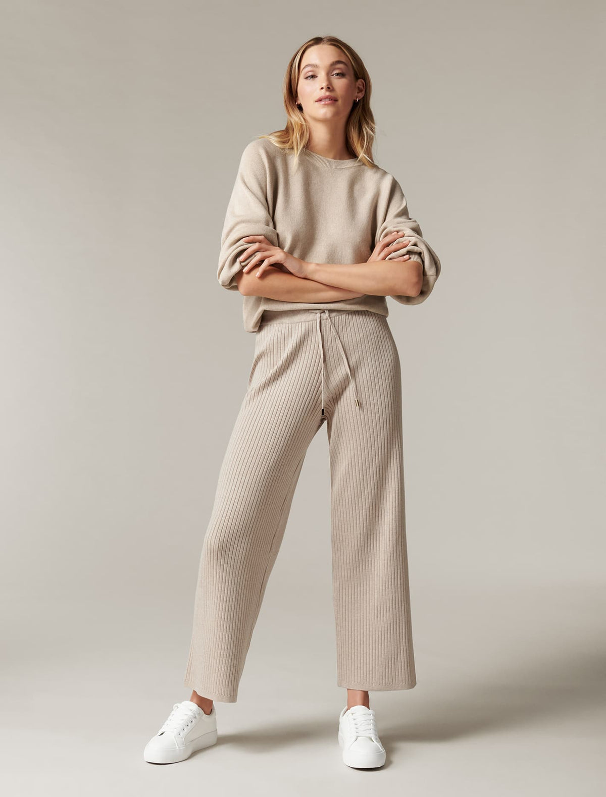 Lara Loungewear Wide Leg Knit Pant Soft Camel