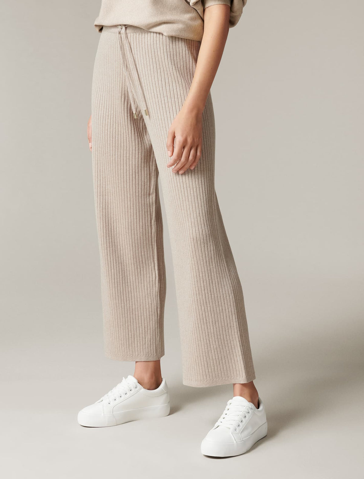 Lara Loungewear Wide Leg Knit Pant Soft Camel