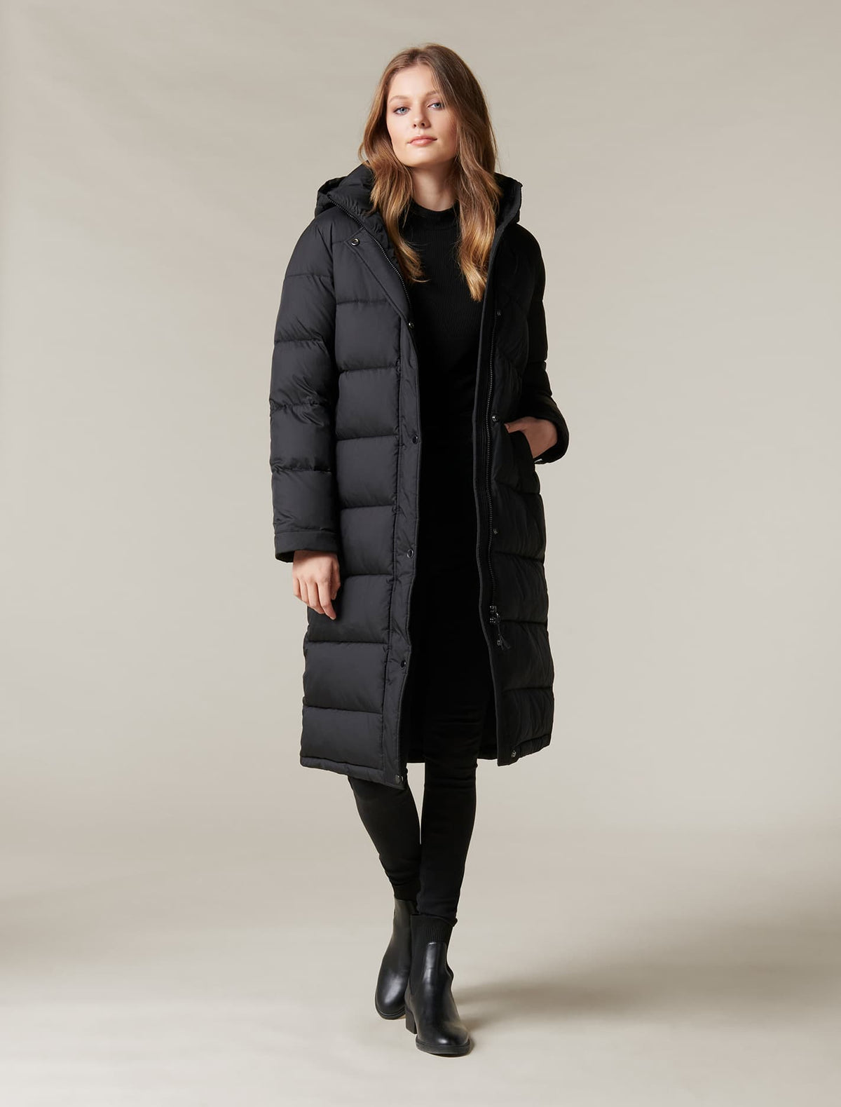 Natasha Long puffa Black