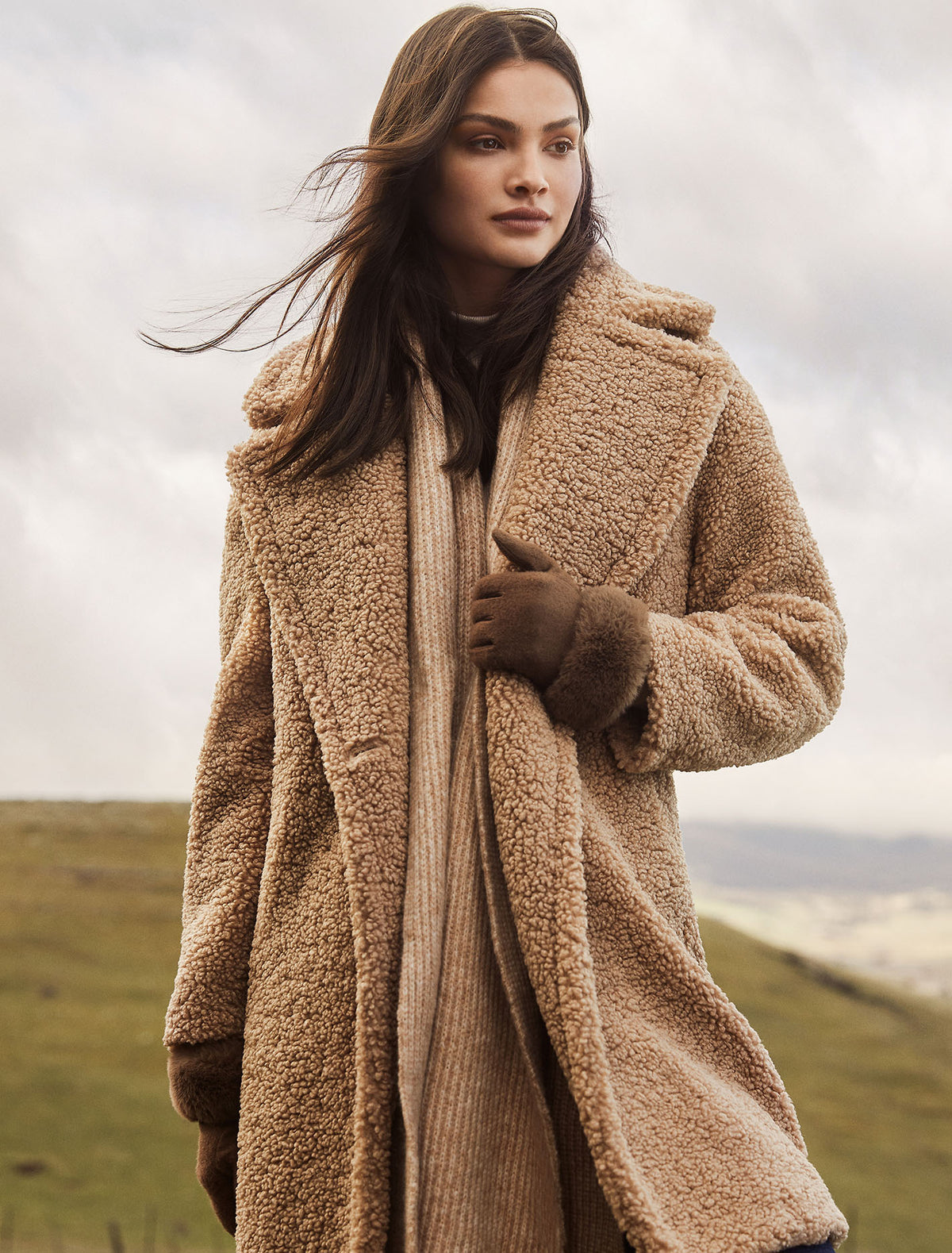 Bella Borg coat Biscuit