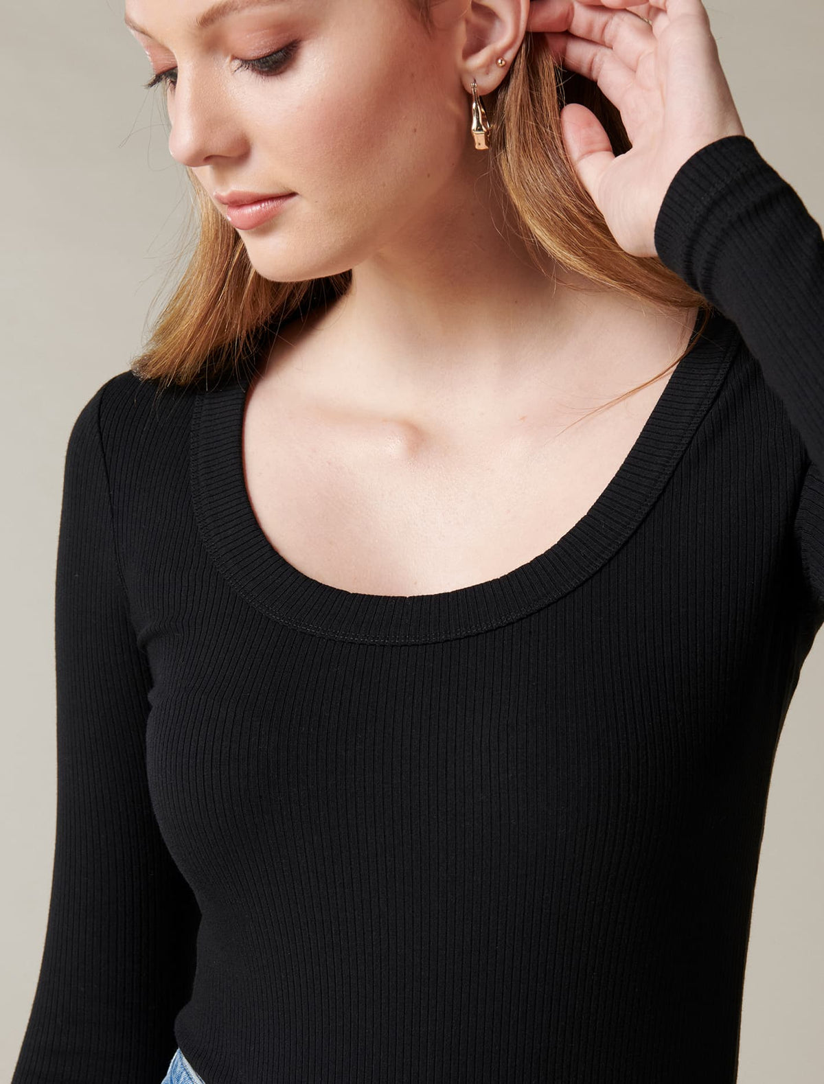 Sienna Scoop-Neck Long-Sleeve Top Black