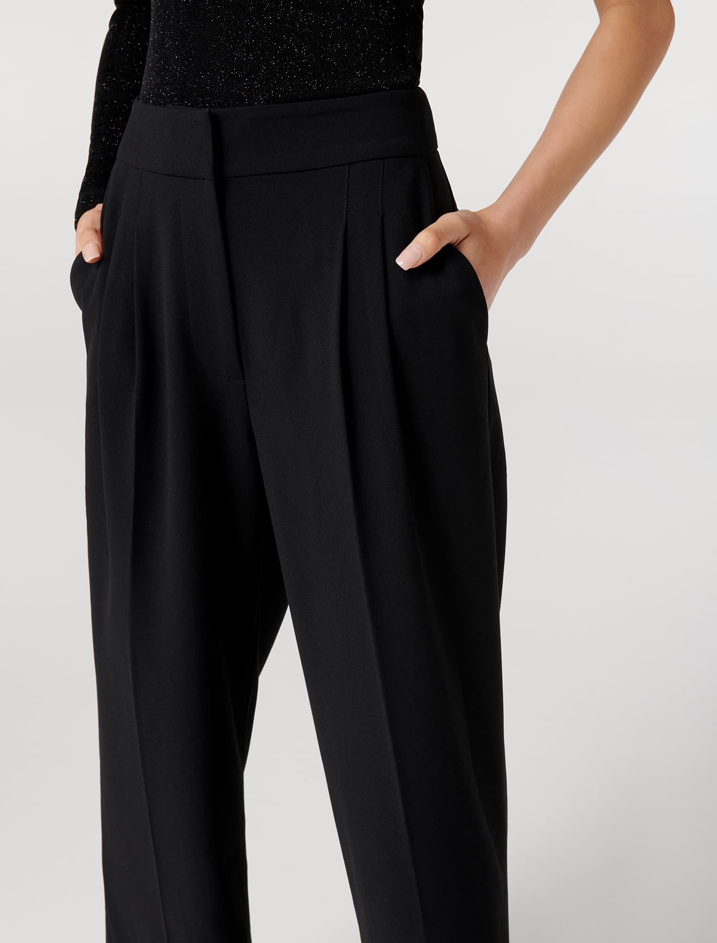 Eileen Petite Tailored Wide-Leg Pants Black