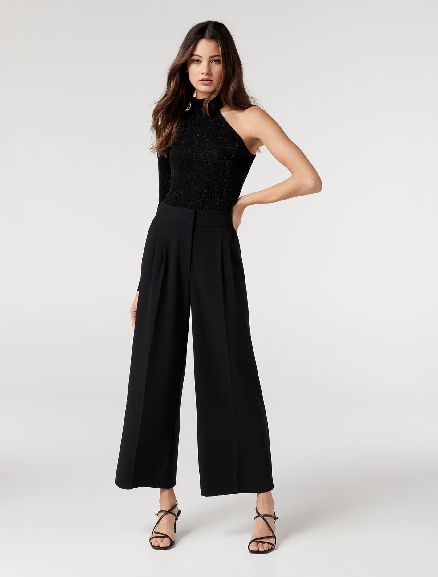 Eileen Petite Tailored Wide-Leg Pants Black