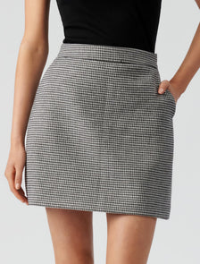 Noelle Houndstooth Mini Skirt Black & White
