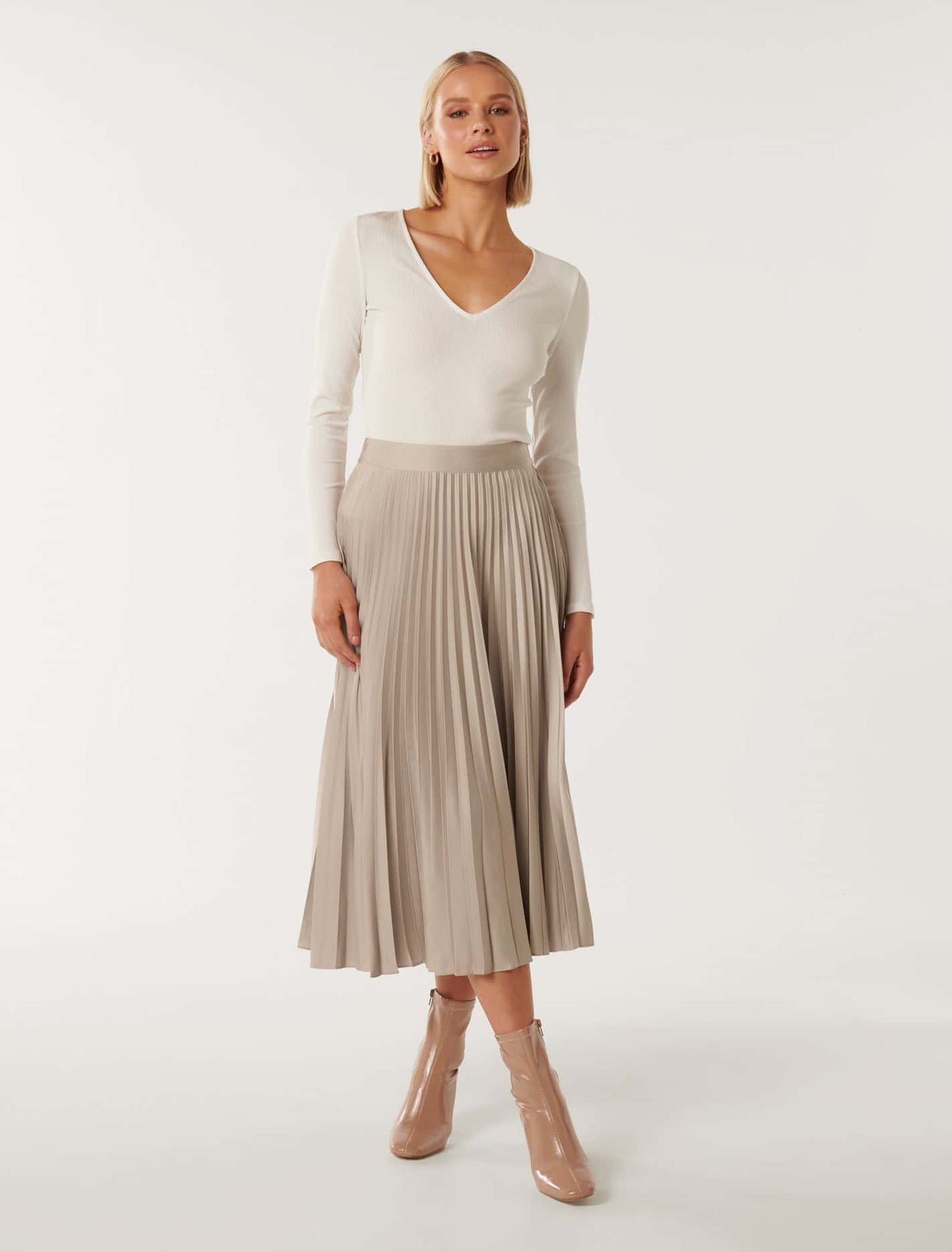 Ester Satin Pleated Skirt Silver Cloud