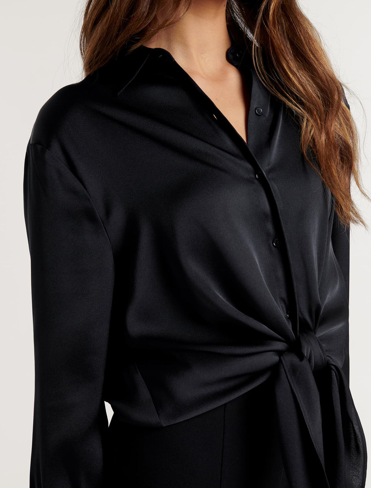 Brinley Twist Tie Shirt Navy