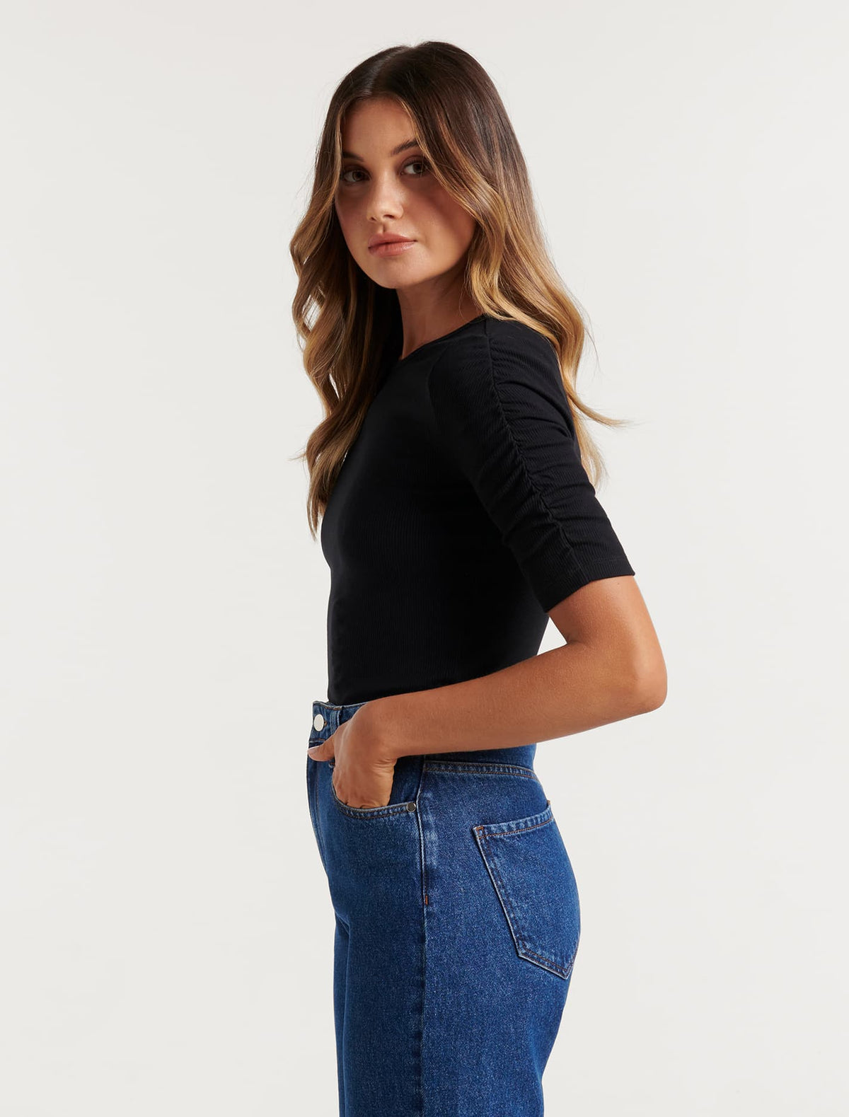Tobi Ruched Half Sleeve Top Black