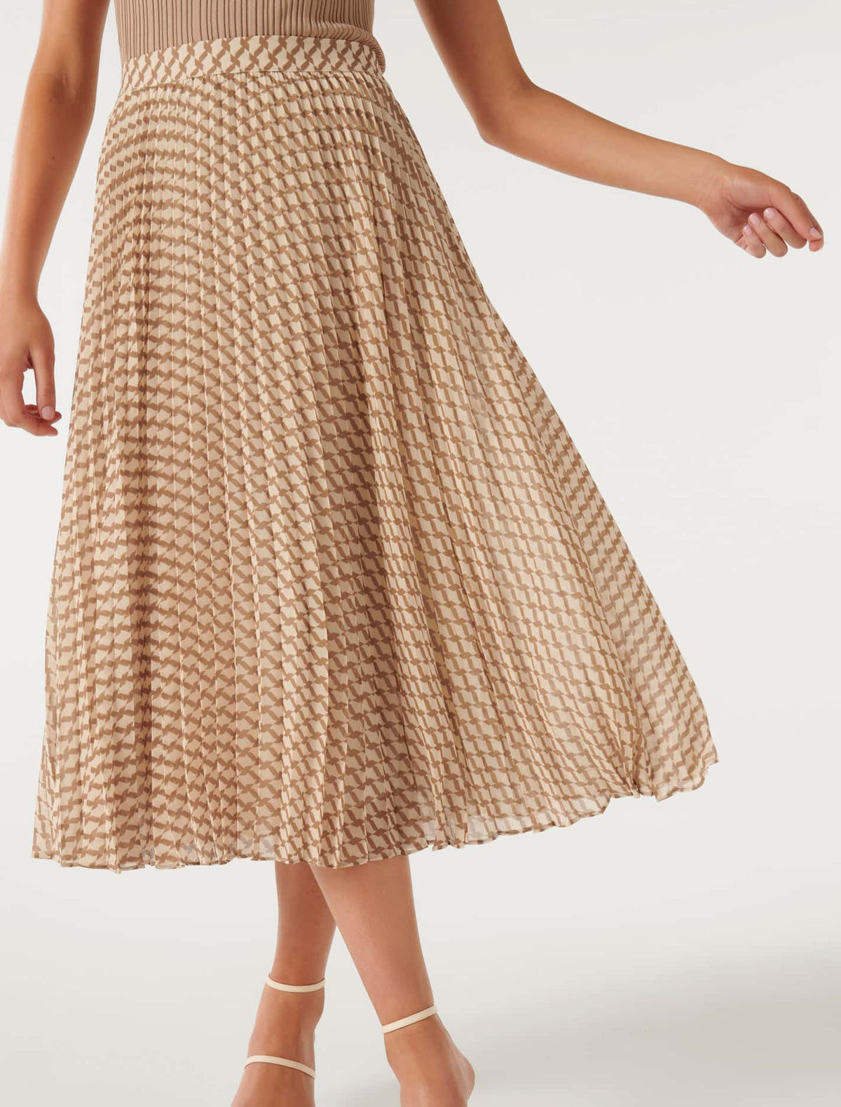 Hailee Pleated Skirt Tan Porter Geo