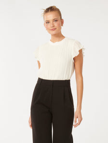 Hannah Plisse Flutter Sleeve Blouse Porcelain