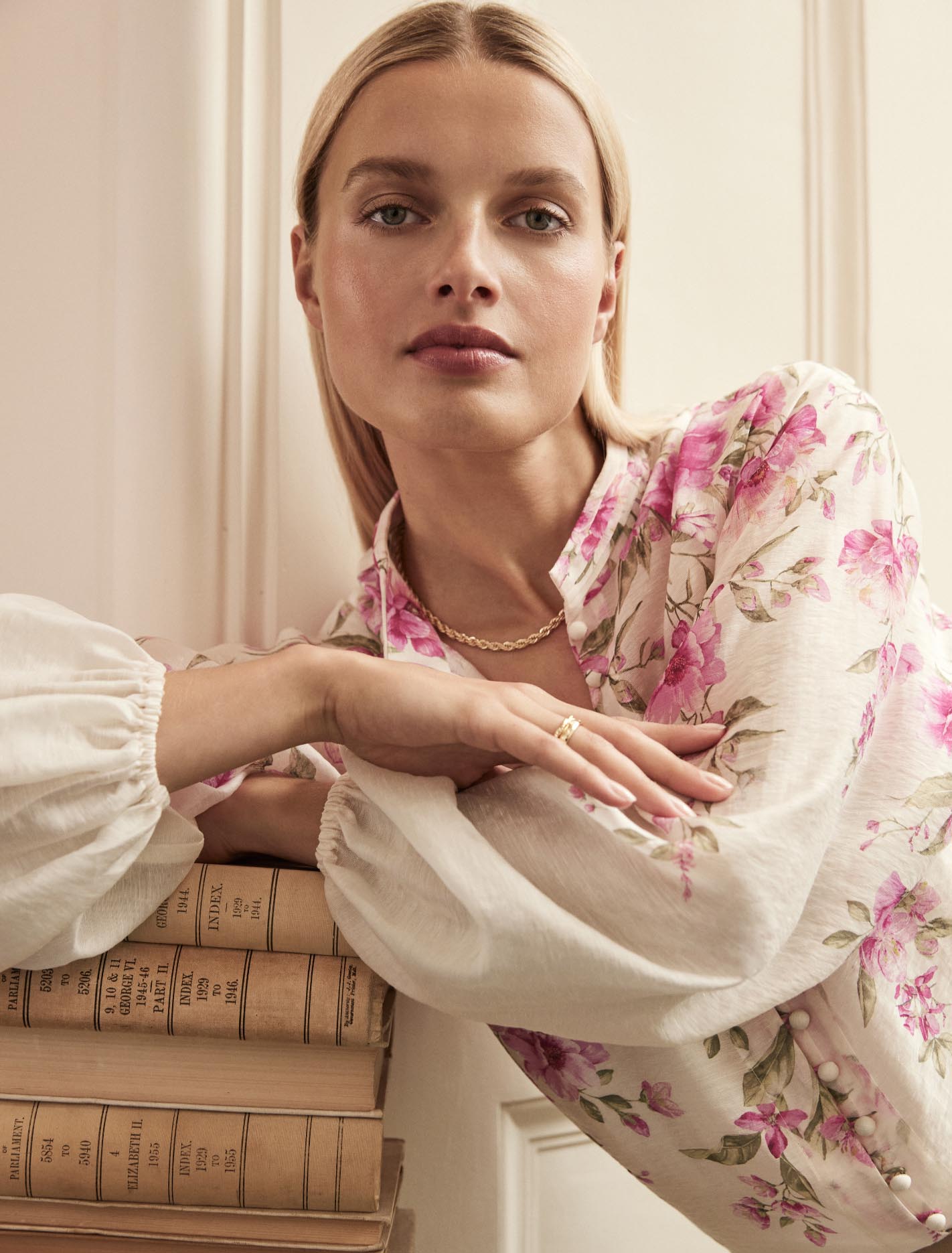 Celeste Raglan Blouse Olympia Floral