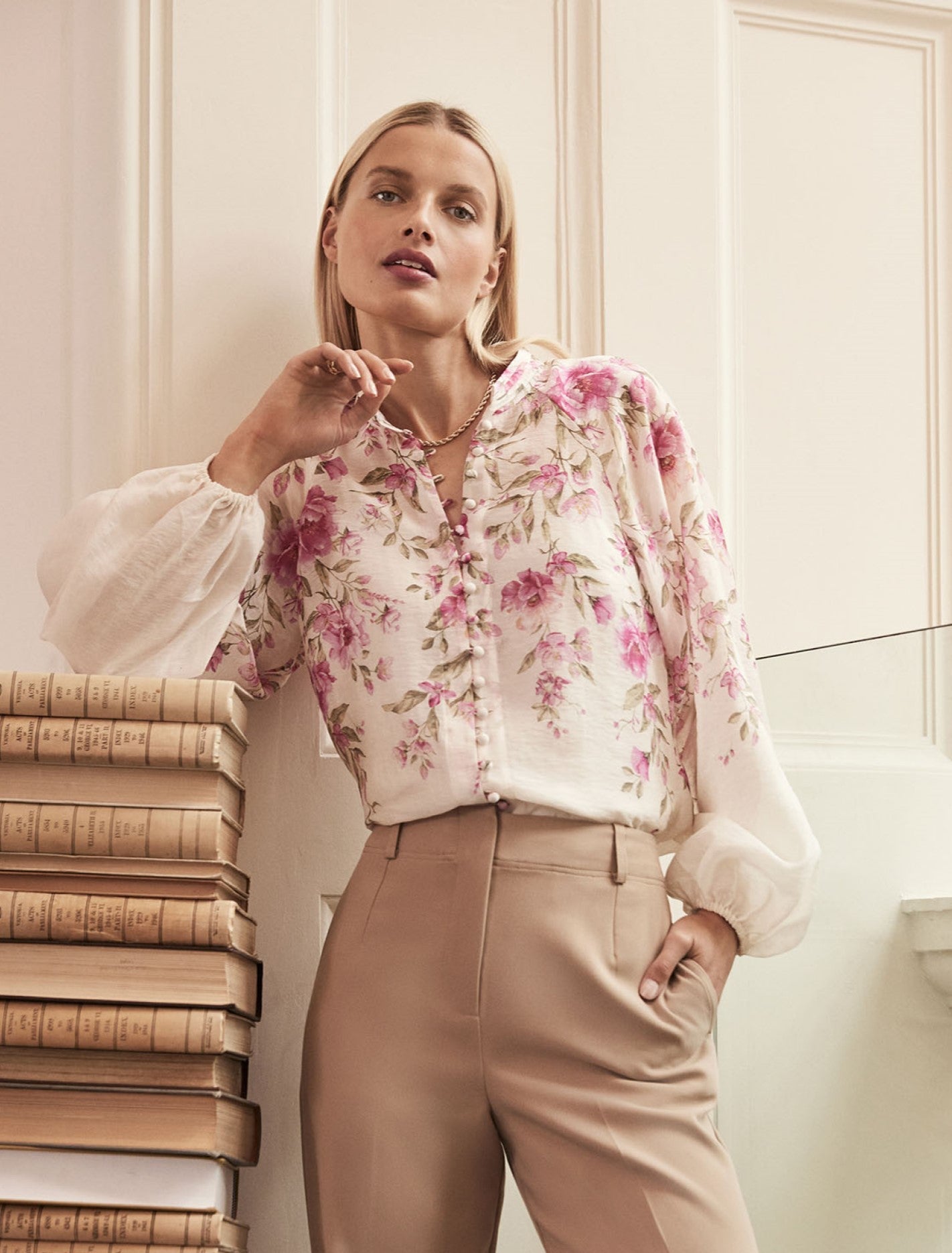 Celeste Raglan Blouse Olympia Floral
