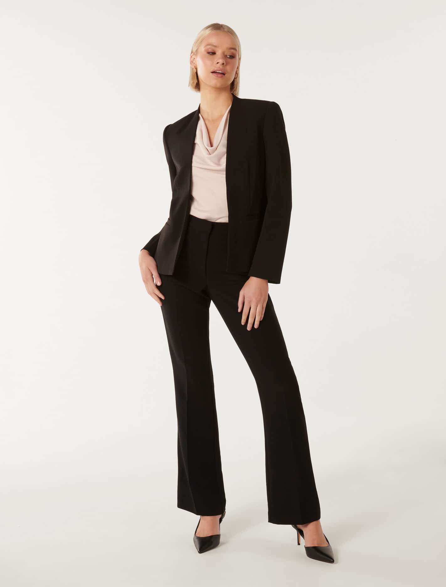 Pam Collarless Fitted Blazer Black