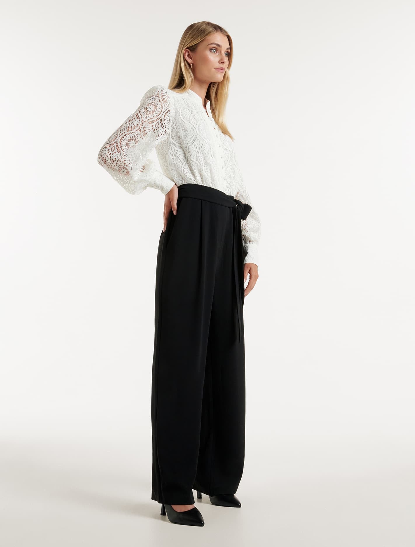 Eddie Lace Jumpsuit Porcelain & Black
