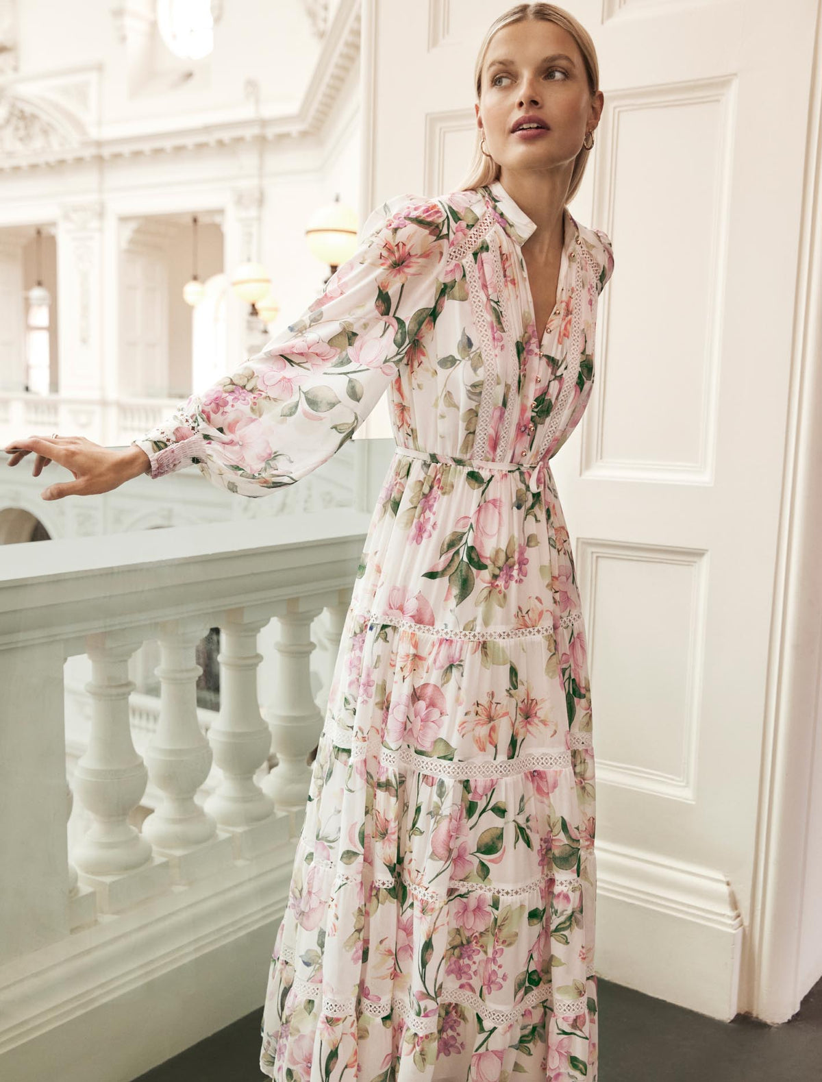 Juliette Trim Detail Midi Dress Small Holland Floral