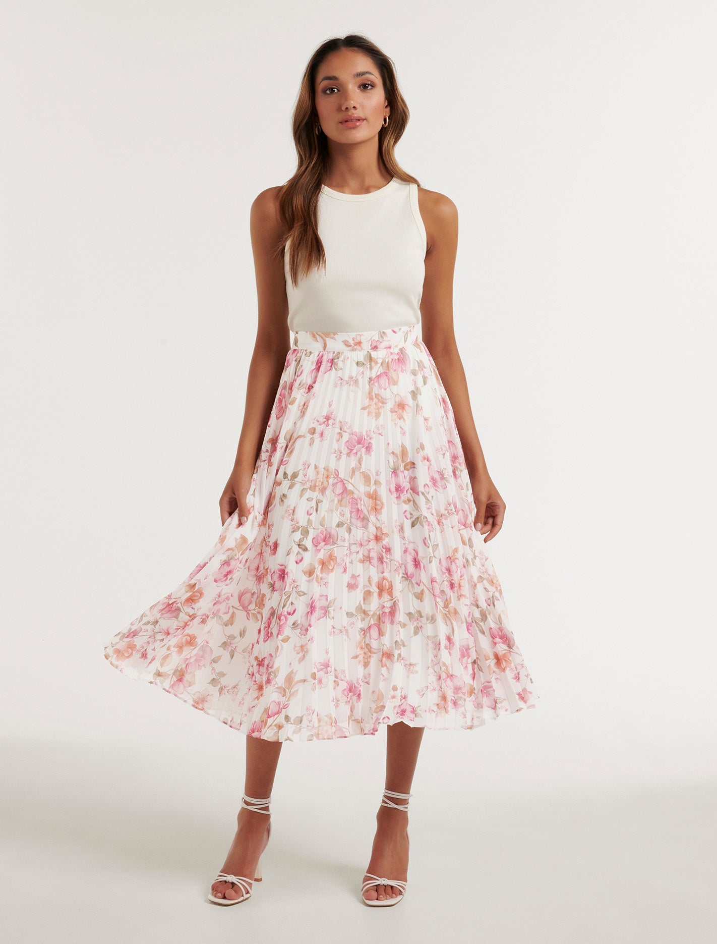Hailee Petite Pleated Skirt Pink Holland Floral