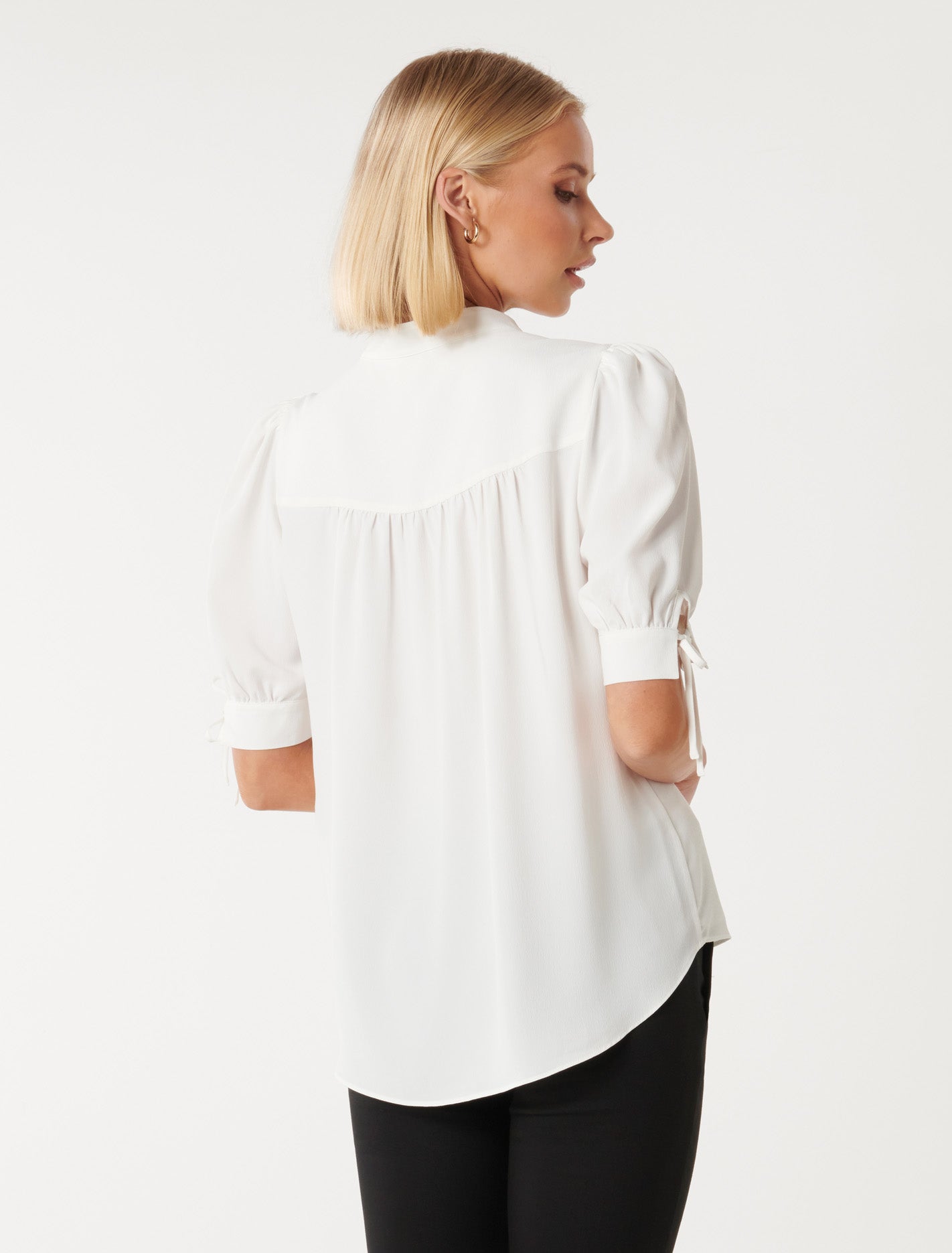 Lou Sleeve Detail Workwear Tee Porcelain