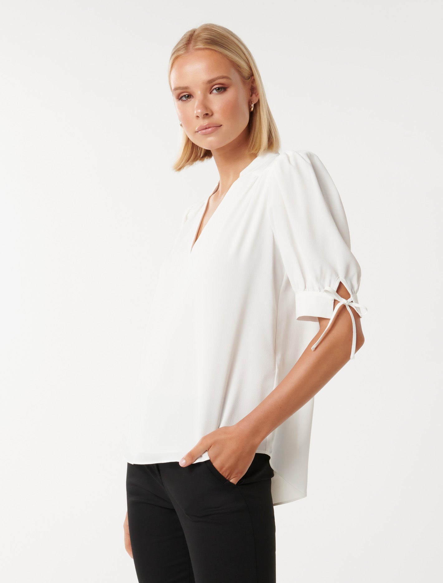 Lou Sleeve Detail Workwear Tee Porcelain