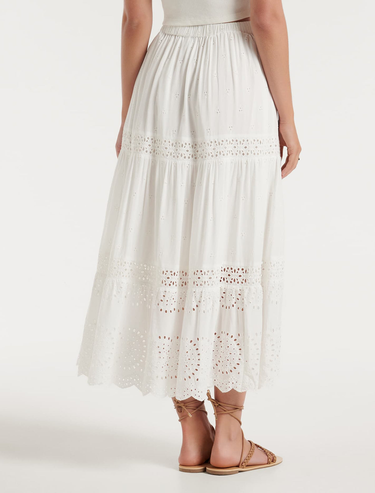 Ada Embroidered Skirt Porcelain