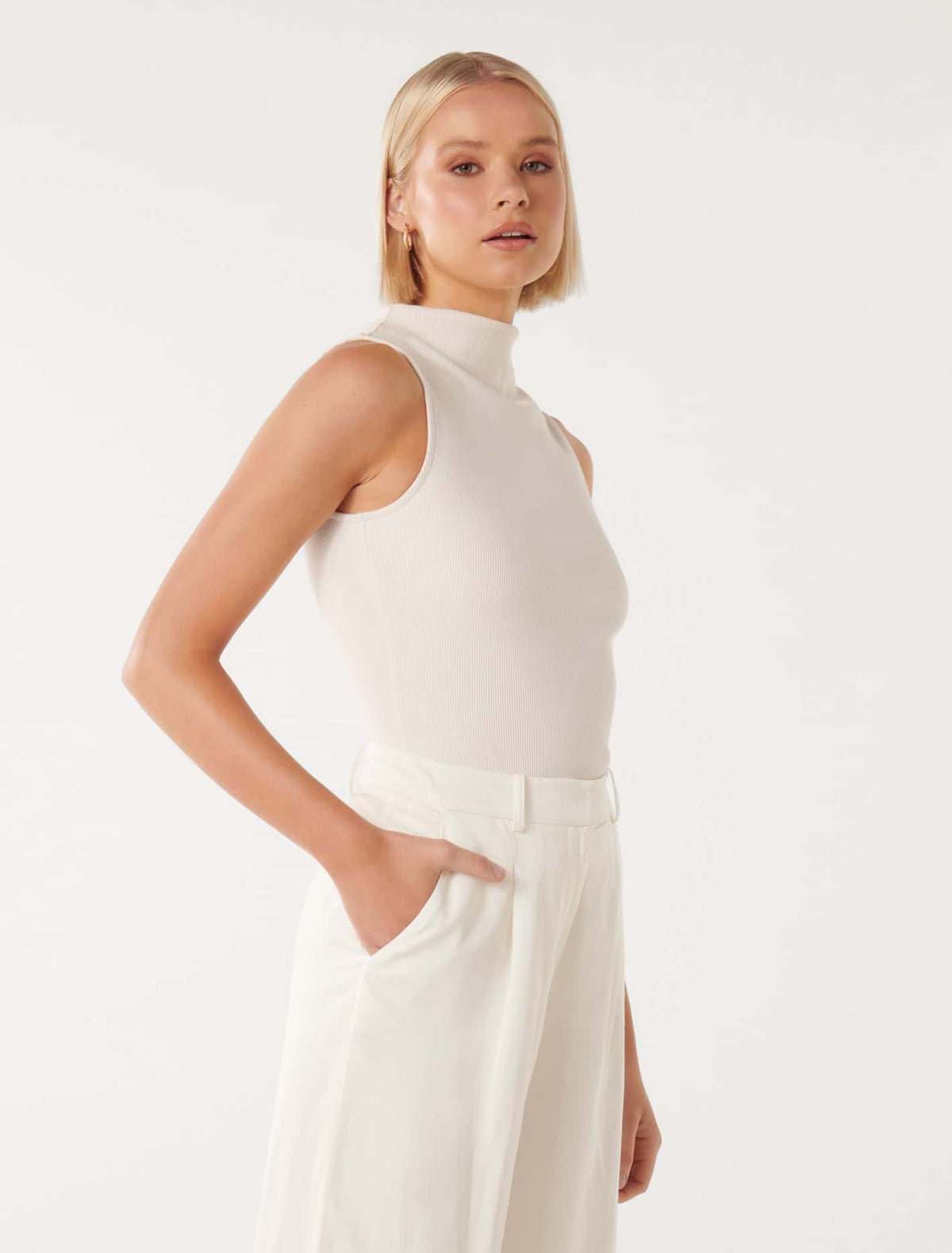 Deja Grown On Neck Top Lottie Cream