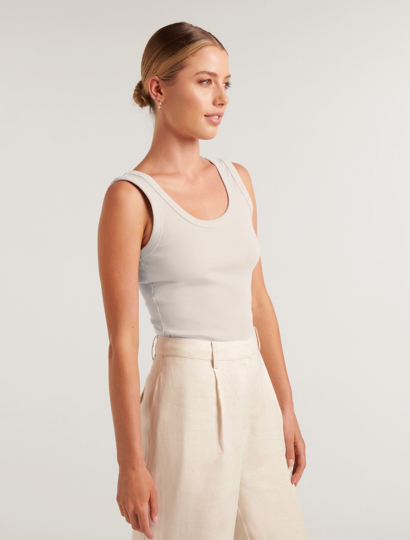 Riley Scoop Neck Tank Stone