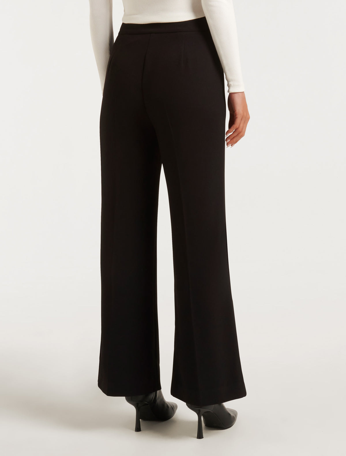 Naomi Petite Button Wide Leg Pant Black