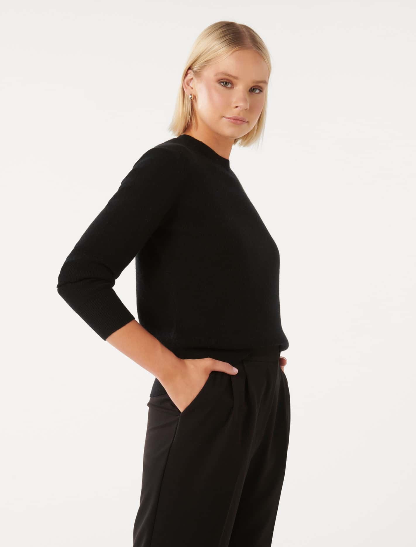 Pippa Crew Neck Essential Knit Jumper Black