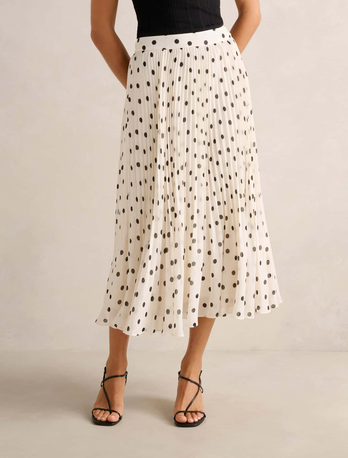 Aurora Pleated Skirt Porcelain Edmond Spot