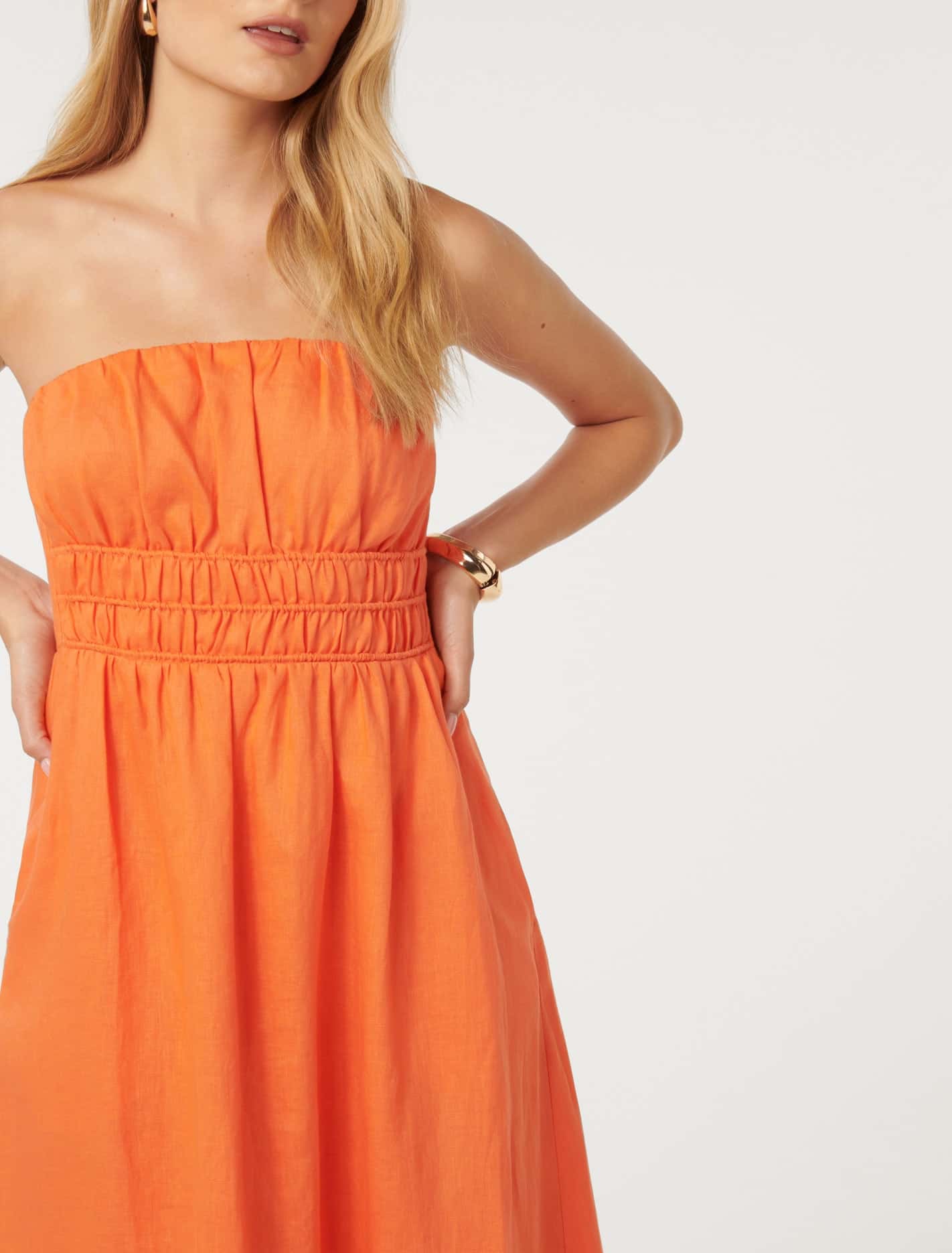 Romie Strapless Piping Midi Firecracker