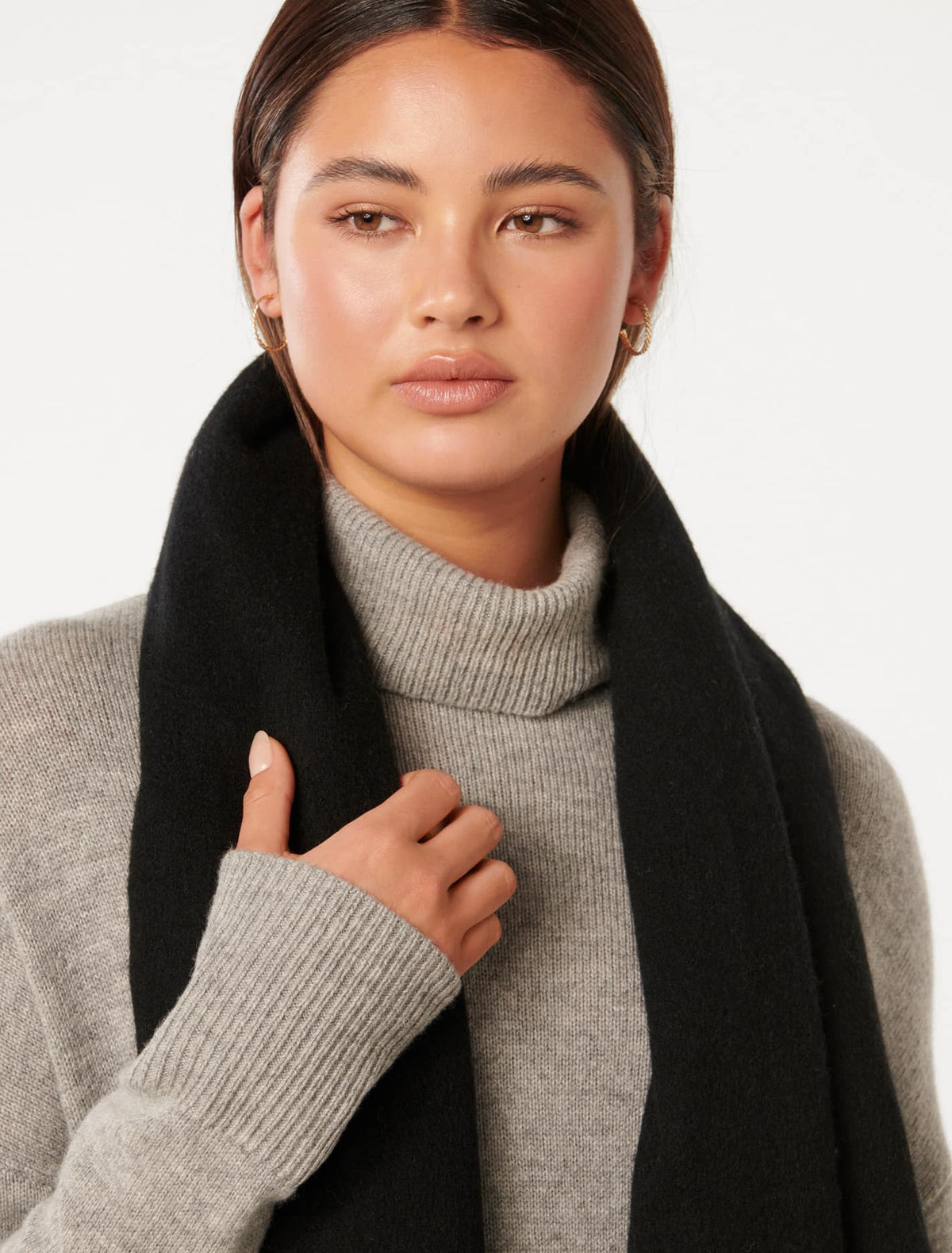 Aurora Premium Wool Scarf Black