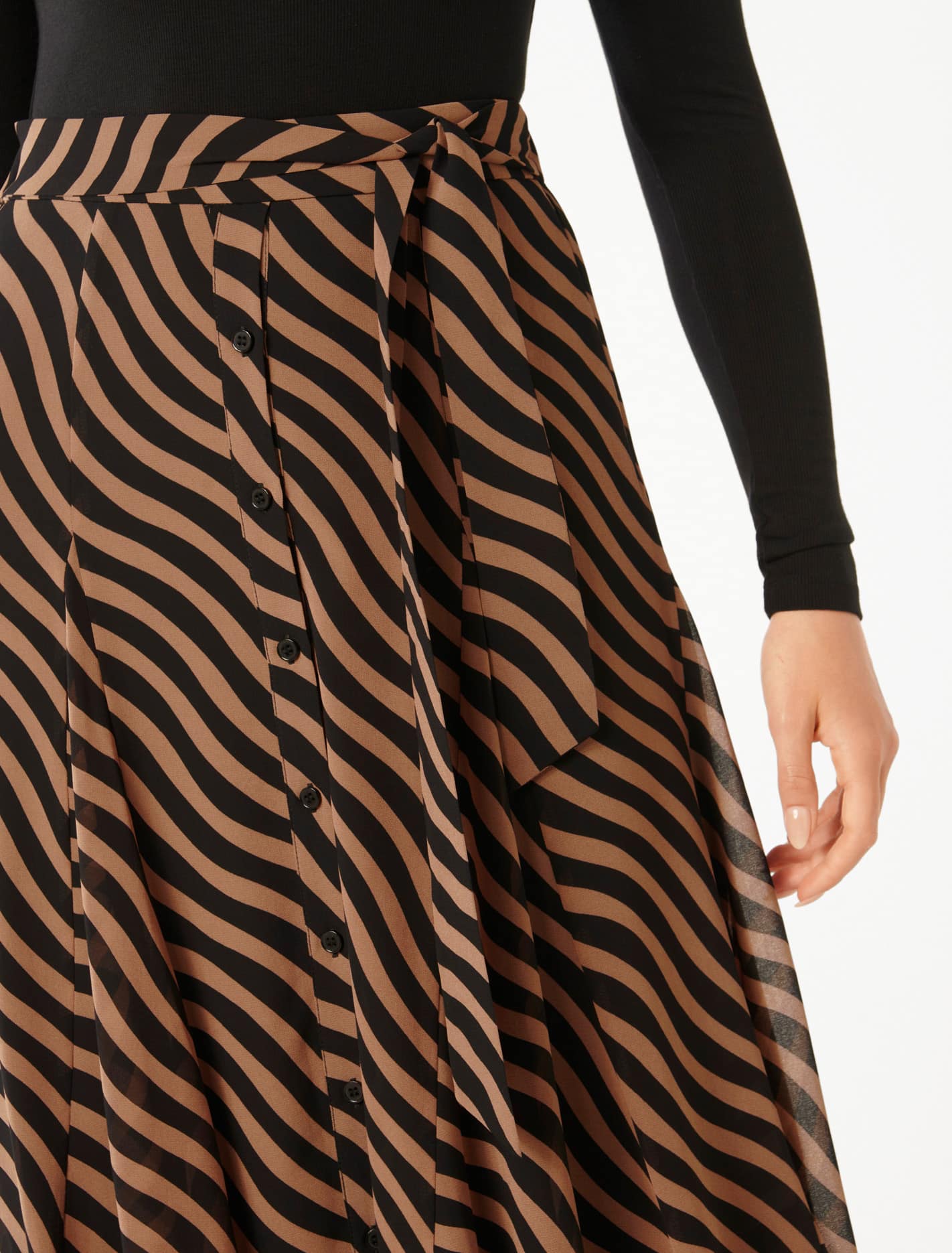 Donna Godet Midi Skirt Tan Waved Stripe