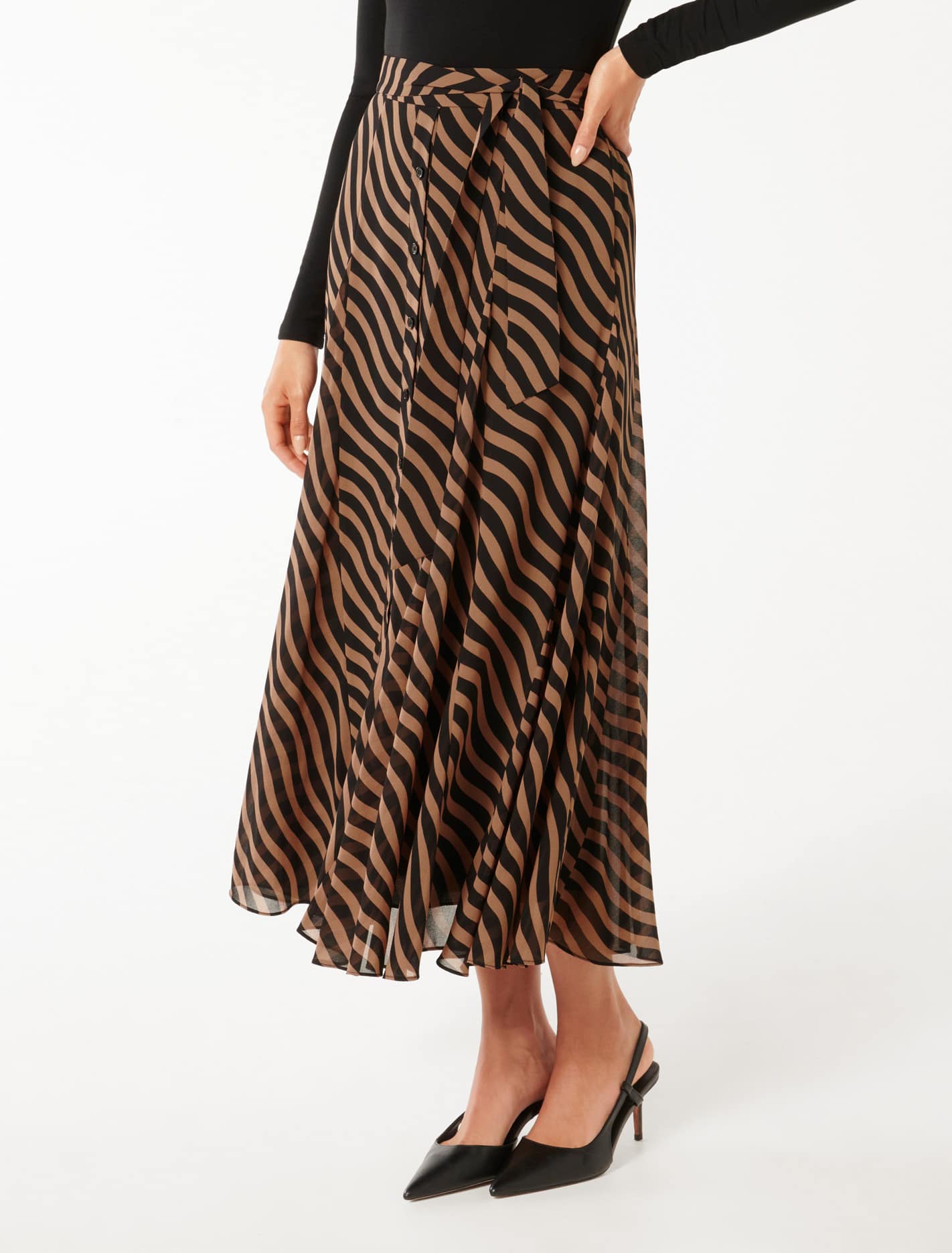 Donna Godet Midi Skirt Tan Waved Stripe