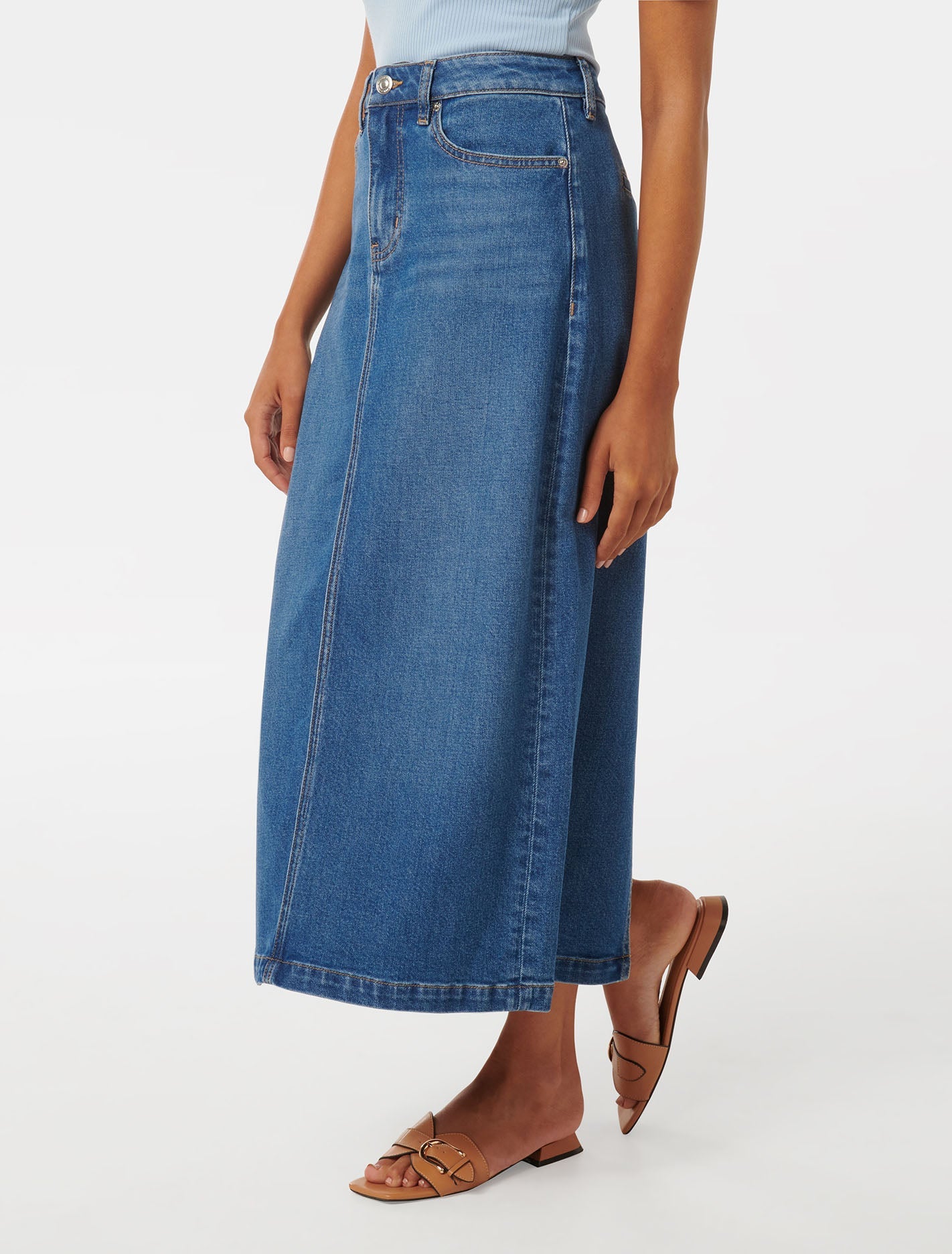 Natalie Petite Maxi Skirt Mid Wash